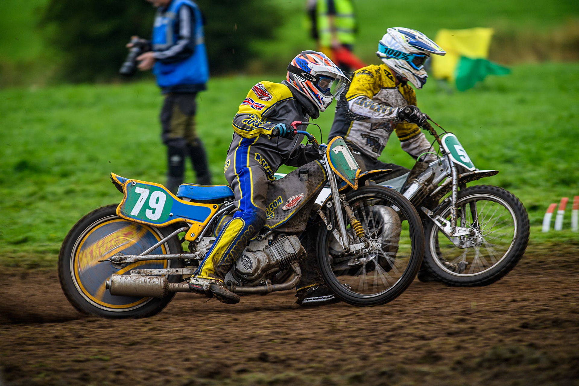 Rick Scarboro (79) leading stw501 in the 250cc Support Class Final during the ACU British Upright Championships at Woodhouse Lance, Gawsworth, Cheshire on Sunday 8th September 2024. (Photo: Ian Charles | MI News)
