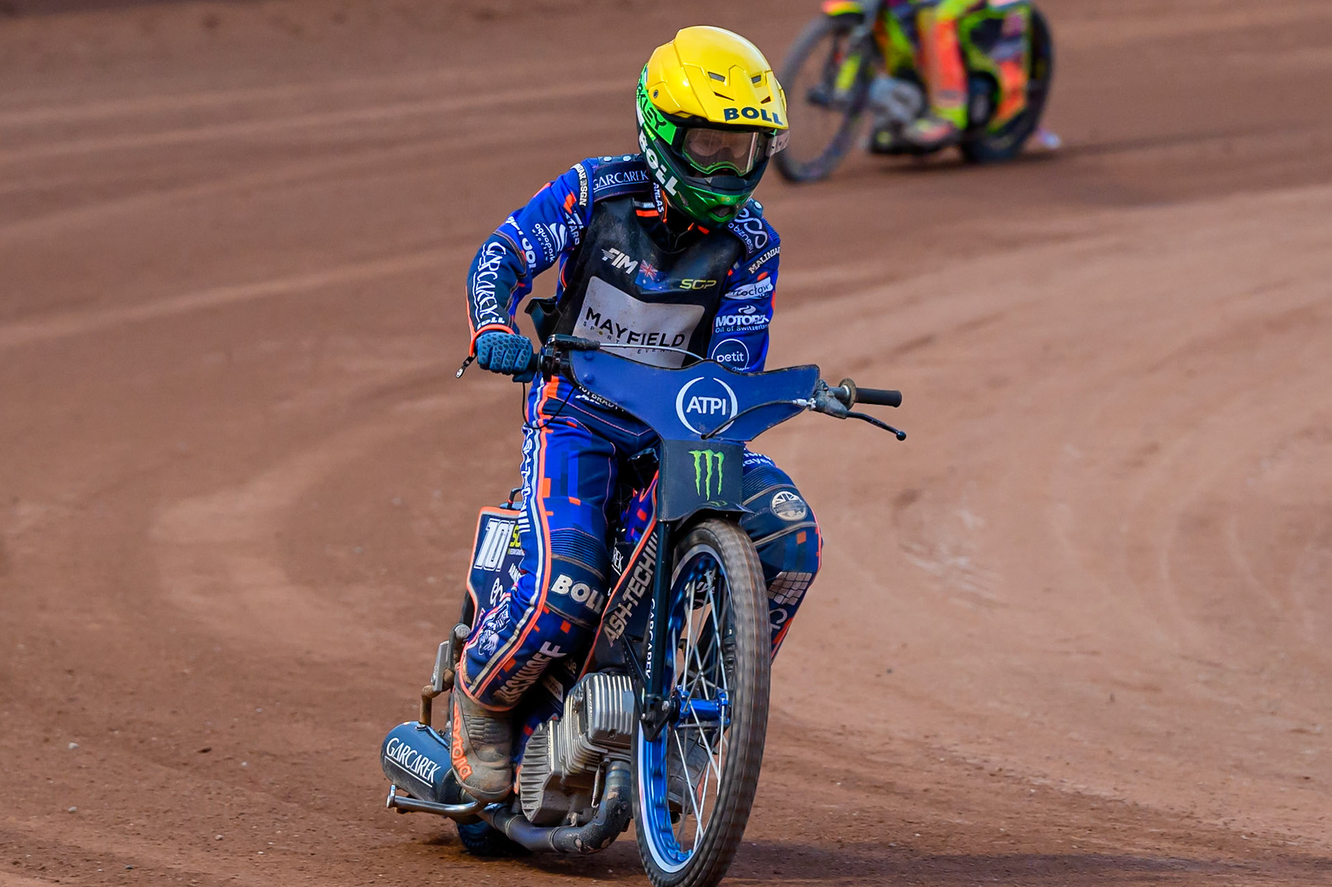 Brady Kurtz (101) of Australia  makes his way to the start of the Final. during the ATPI  FIM Speedway GP of Manchester at the National Speedway Stadium, Manchester on Saturday 6th June 2026. (Photo: Ian Charles | MI News)