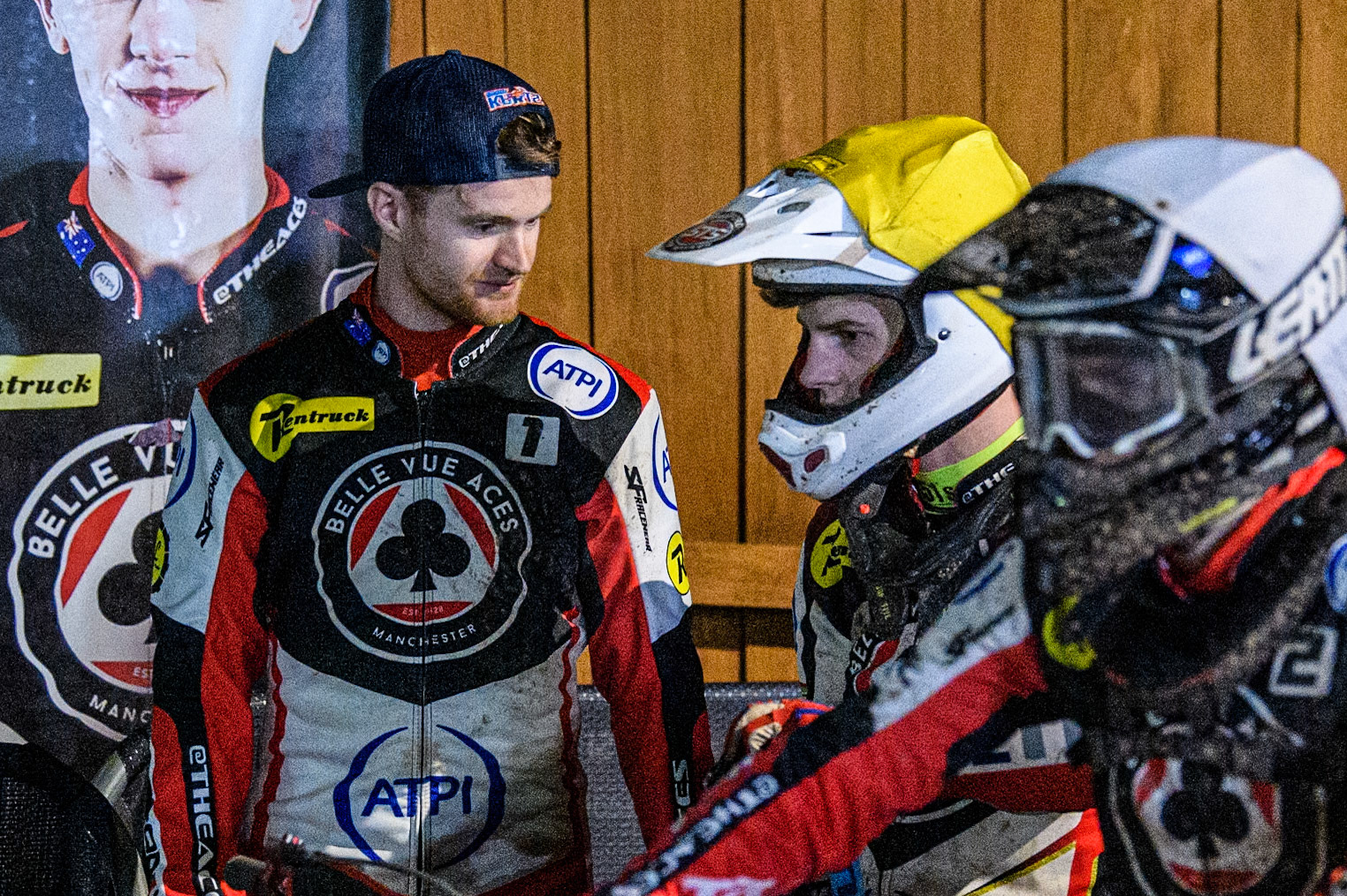 Belle Vue Aces' Brady Kurtz gives some advice to team mate Jake Mulford during the Rowe Motor Oil Premiership Grand Final 2nd Leg between Leicester Lions and Belle Vue Aces at the Pidcock Motorcycles Arena, Leicester on Thursday 26th September 2024. (Photo: Ian Charles | MI News)
