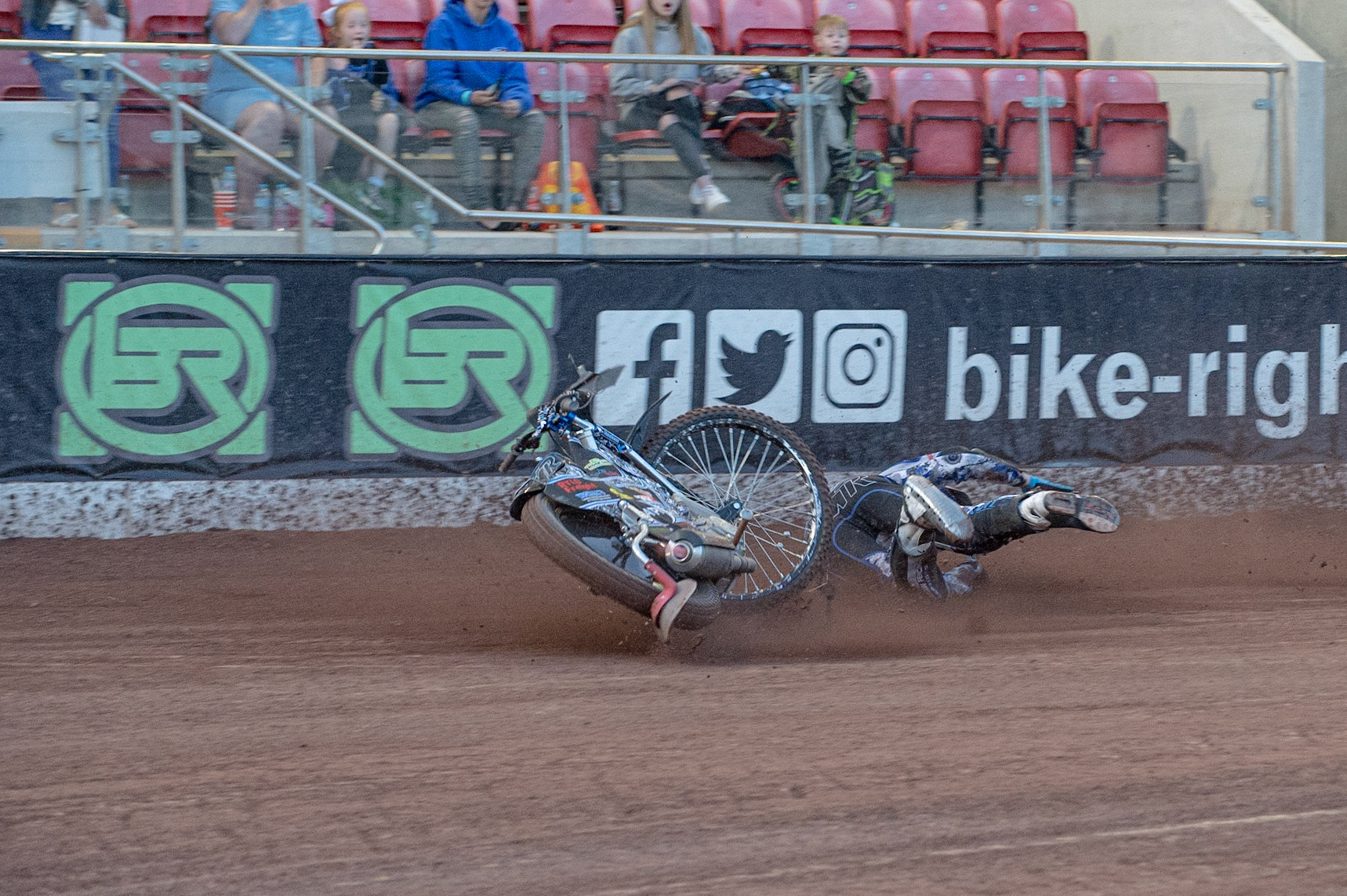 Photo: Ian Charles

Harry McGurk crashes 

Summer Speed Saturday & British Youth Speedway Championship Round 5, National Speedway Stadium, Manchester, Saturday 22 June 2019