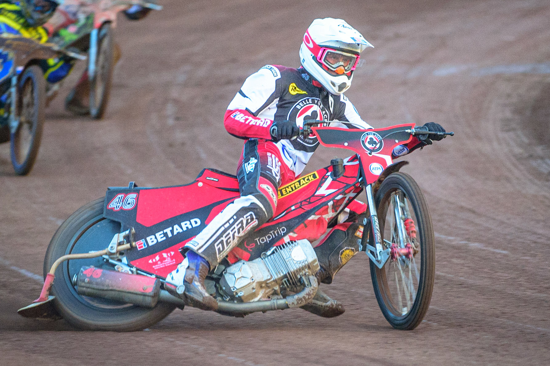 SHEFFIELD, UK. APR 14TH   Max Fricke  in action  during the SGB Premiership League Cup match between Sheffield Tigers and Belle Vue Aces at Owlerton Stadium, Sheffield on Thursday 14th April 2022. (Credit: Ian Charles | MI News)