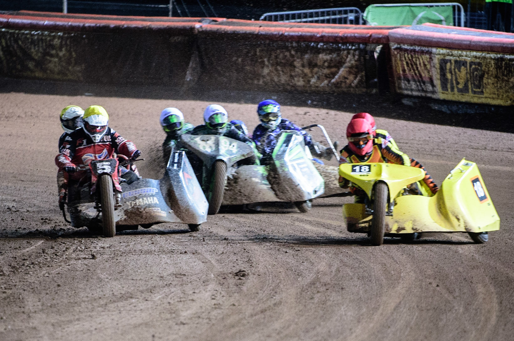 MANCHESTER, UK. OCT 30TH   Mick Stace &amp; Ryan Knowles  (Red) leads Matt Tyrell &amp; Liam Brown  (White), Gareth Winterburn &amp; Bradley Atkinson  (Yellow) and Rob Bradley &amp; Darren Wilce  (Blue) during the Manchester Masters Sidecar Speedway and Flat Track Racing at the National Speedway Stadium, Manchester on Saturday 30th October 2021. (Credit: Ian Charles | MI News)