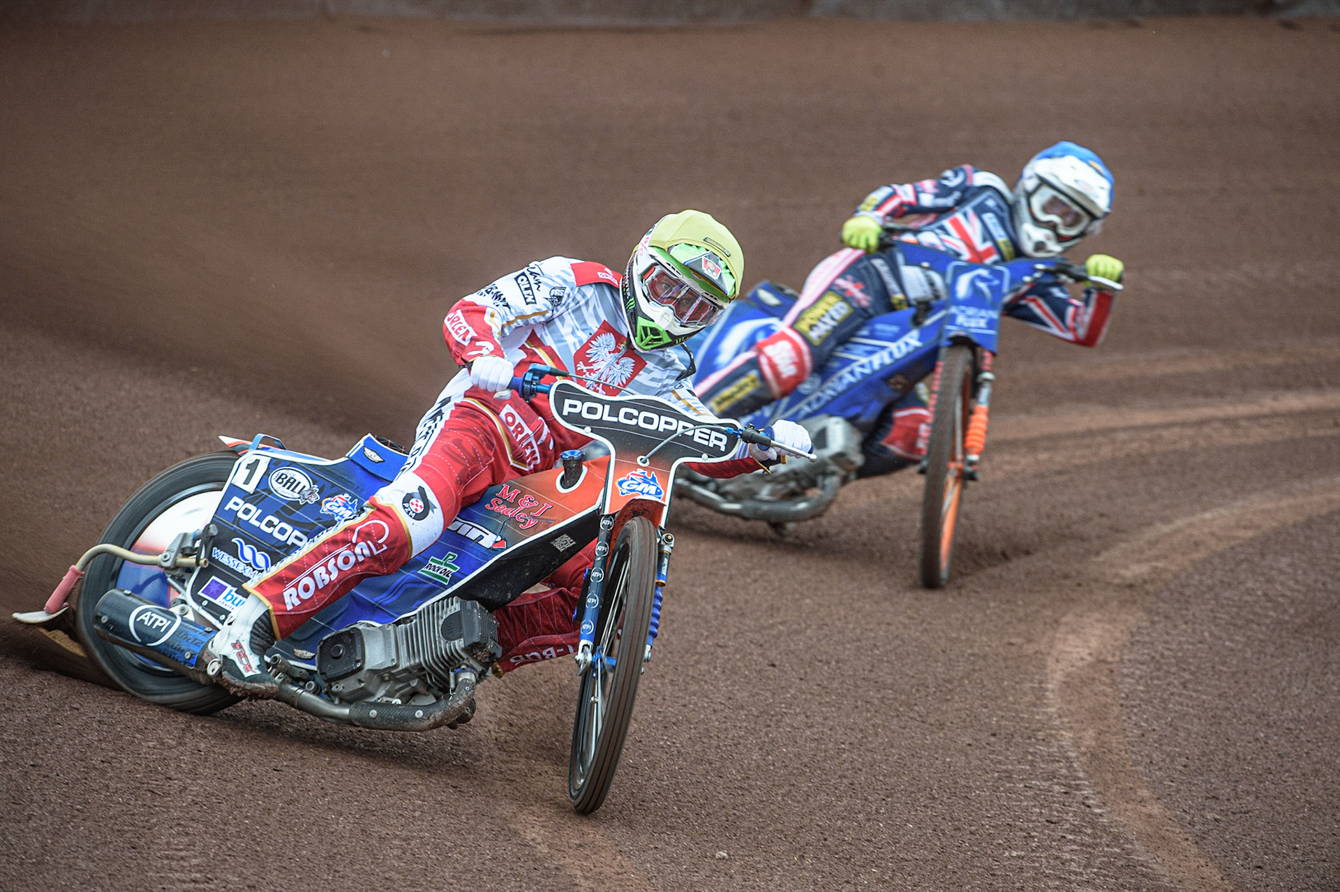 GLASGOW, UK. JUNE 19TH.  Tobiasz Musielak (Poland) (White) leads Lewis Kerr (Great Britain) (Blue) during the FIM Speedway Grand Prix Qualifying Round at the Peugeot Ashfield Stadium, Glasgow on Saturday 19th June 2021. (Credit: Ian Charles | MI News)
