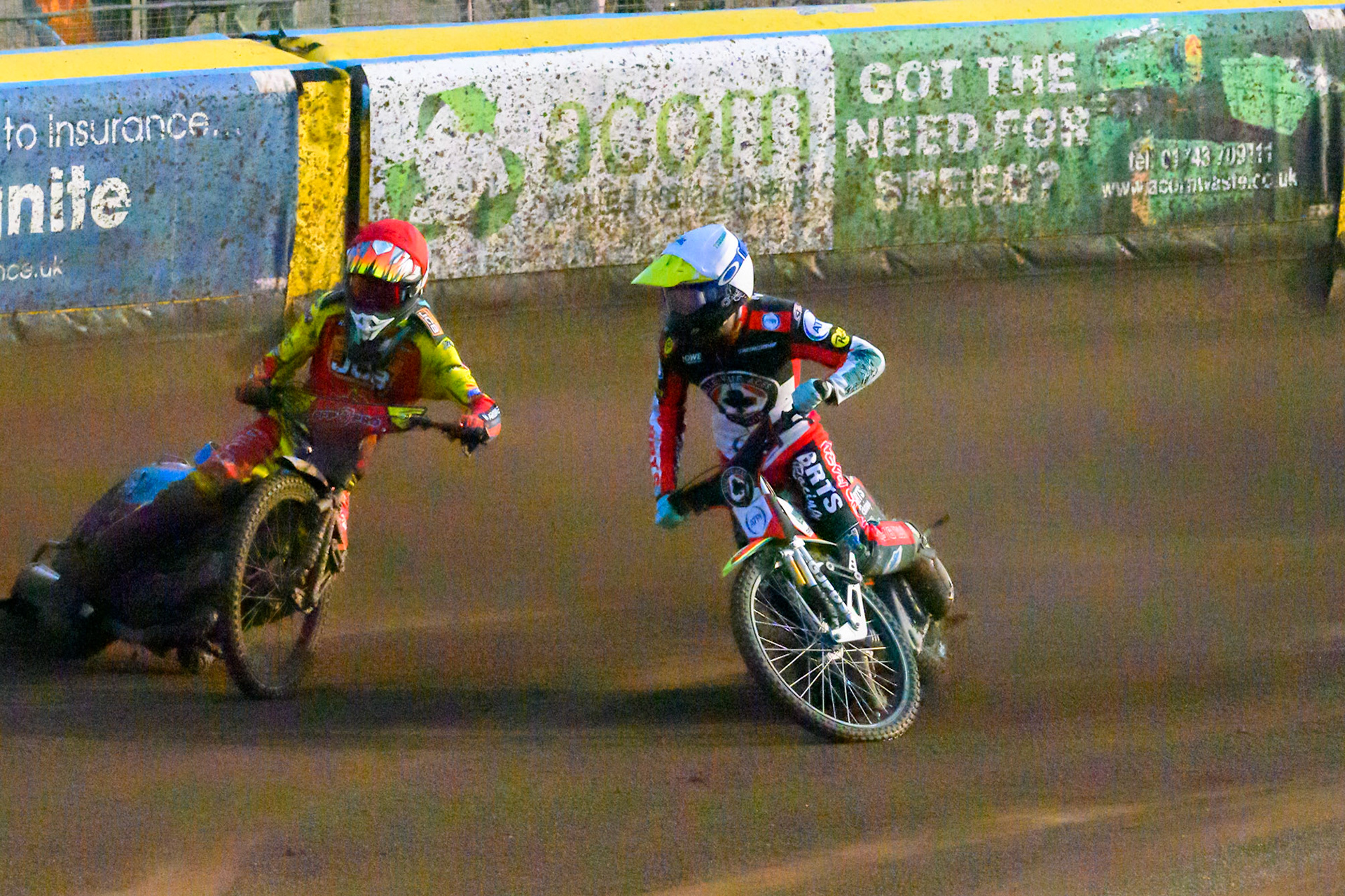 Tate Zischke of Belle Vue Aces in White loses control and flips off his bike during the Rowe Motor Oil Premiership match between Leicester Lions and Belle Vue Aces at the Hydroscan Arena, Leicester on Thursday 23rd July 2026. (Photo: Ian Charles | MI News)