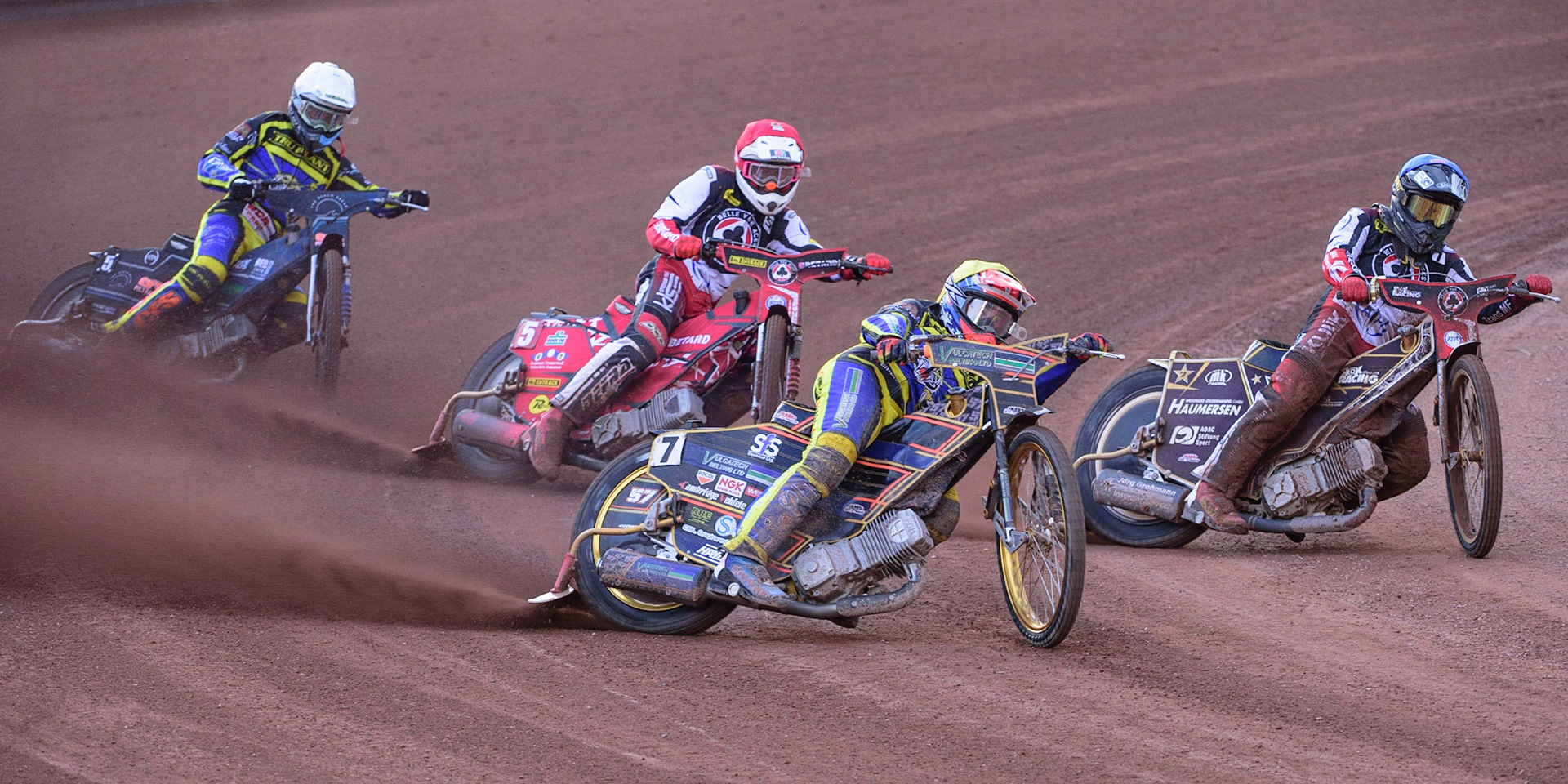 MANCHESTER, UK. JUL 5TH  Connor Mountain  (Yellow) leads Norick Blodorn  (Blue) Max Fricke  (Red) and Adam Ellis  (White) during the SGB Premiership match between Belle Vue Aces and Sheffield Tigers at the National Speedway Stadium, Manchester on Tuesday 5th July 2022. (Credit: Ian Charles | MI News)