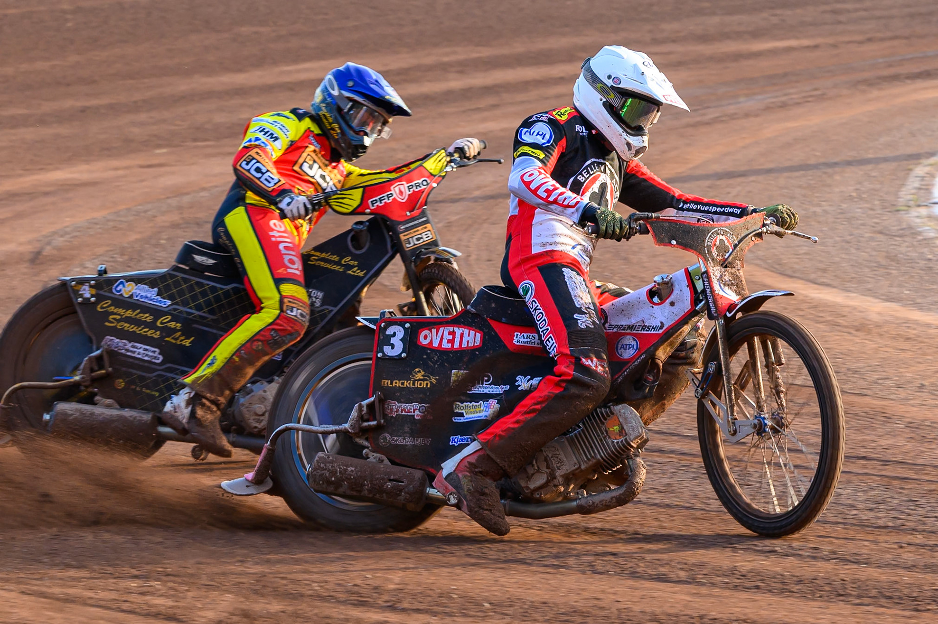 Peter Kildemand of Belle Vue Aces in White leading Kyle Howarth of Leicester Lions  in Blue during the Rowe Motor Oil Premiership match between Leicester Lions and Belle Vue Aces at the Hydroscan Arena, Leicester on Thursday 23rd July 2026. (Photo: Ian Charles | MI News)