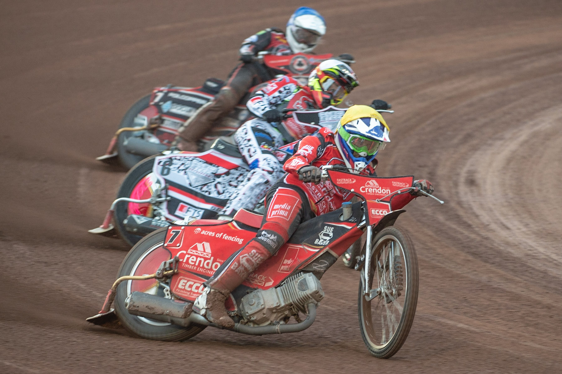 Photo by Ian Charles:

Ben Barker  (Yellow) leads Aaron Summers  (White) and Jaimon Lidsey (Blue)

Belle Vue Aces v Peterborough Panthers, British Speedway Premiership, National Speedway Stadium, Manchester, Monday, 29, April, 2019