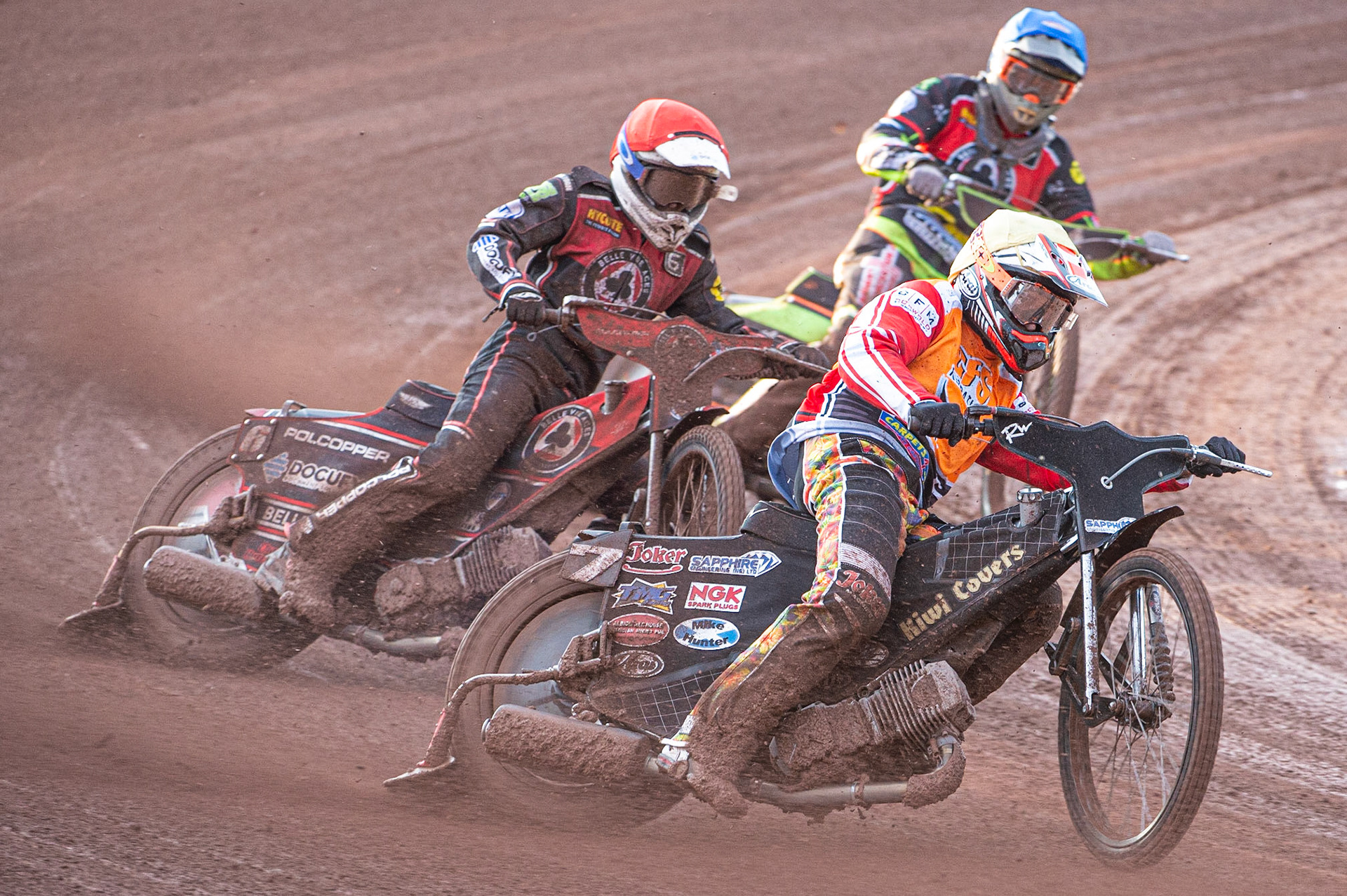 Photo by Ian Charles

Swindon Robins  Ricky Wells (Yellow) lead Jaimon Lidsey  (Red) and Nikolaj Busk Jakobsen  (Blue)


Belle Vue Aces v Swindon Robins, British Speedway Premiership, Belle Vue National Speedway Stadium, Manchester, Monday 12  August  2019