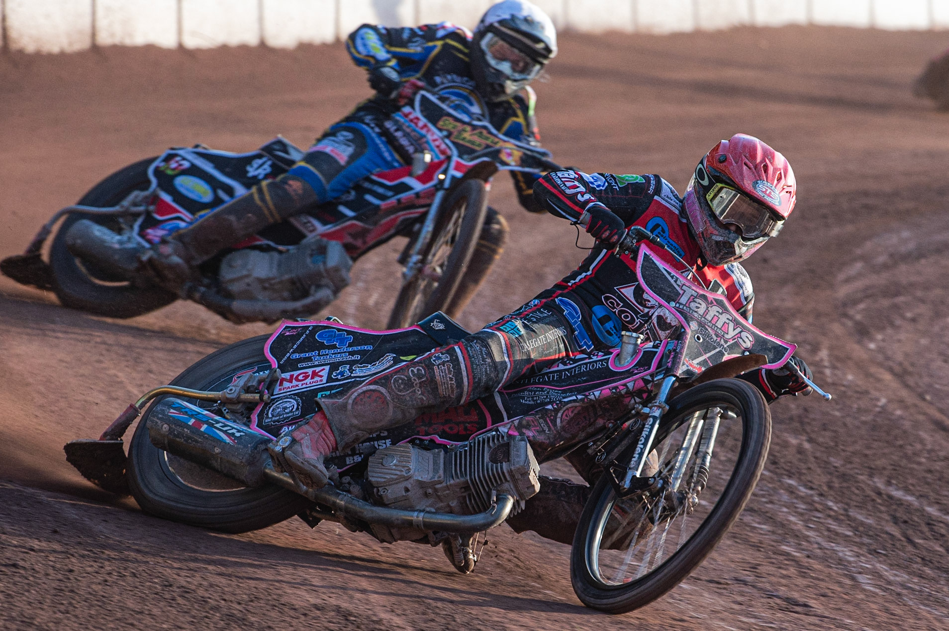 Photo: Ian Charles

Belle Vue Colts  Leon Flint  (Red) leads Nathan Stoneman  (White) 

Belle Vue Colts v Plymouth Gladiators National League, Belle Vue National Speedway Stadium, Manchester, Thursday 23  May  2019