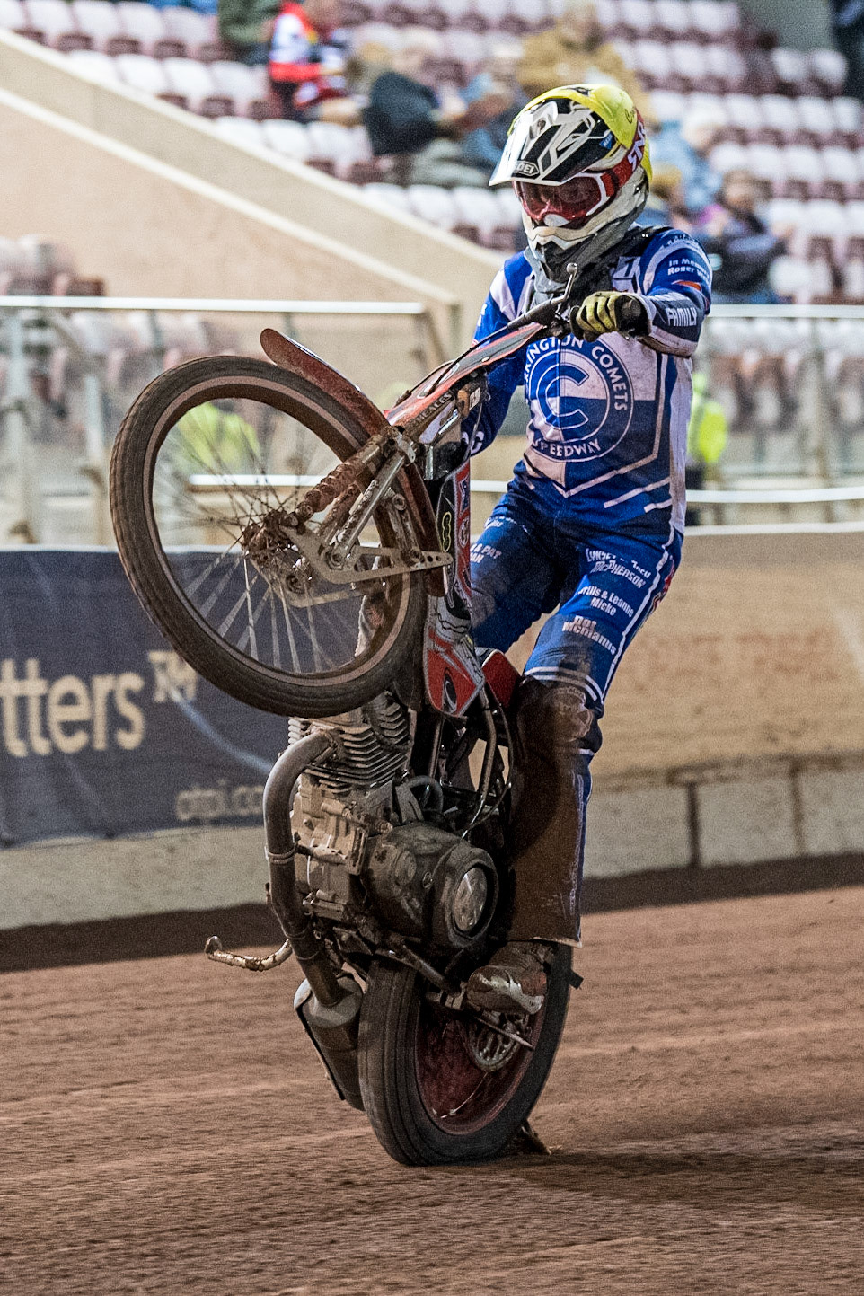 Connor Bailey celebrates with a wheelie during the National Development League match between Belle Vue Colts and Workington Comets at the National Speedway Stadium, Manchester on Friday 25th August 2023. (Photo: Ian Charles | MI News)