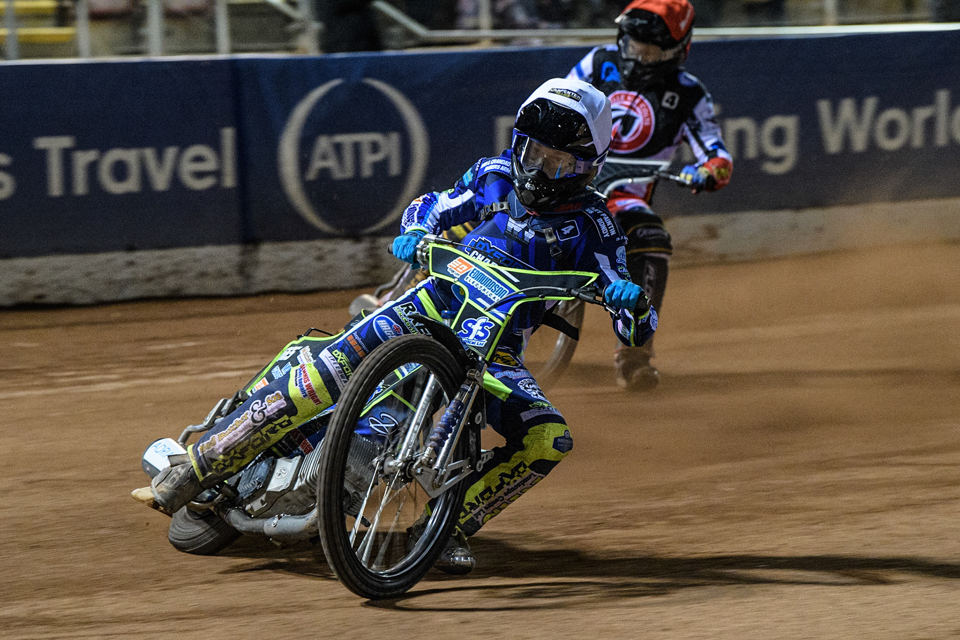 Jody Scott  (White) leads Matt Marson  (Red) during the National Development League match between Belle Vue Colts and Oxford Chargers at the National Speedway Stadium, Manchester on Friday 12th May 2023. (Photo: Ian Charles | MI News)