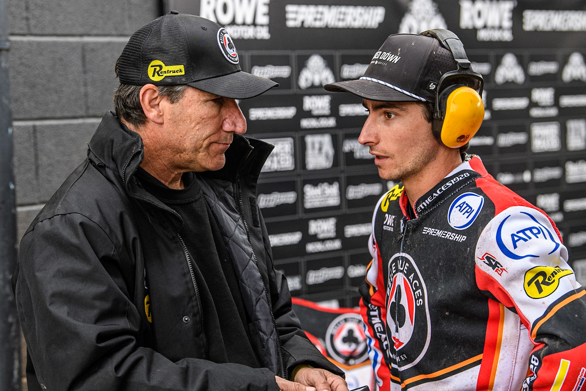 Mark Lemon Team Manager of Belle Vue Aces (Left) chats with Zach Cook of Belle Vue Aces during the Rowe Motor Oil Premiership match between Sheffield Tigers and Belle Vue Aces at Owlerton Stadium, Sheffield on Monday 5th May 2025. (Photo: Ian Charles | MI News)