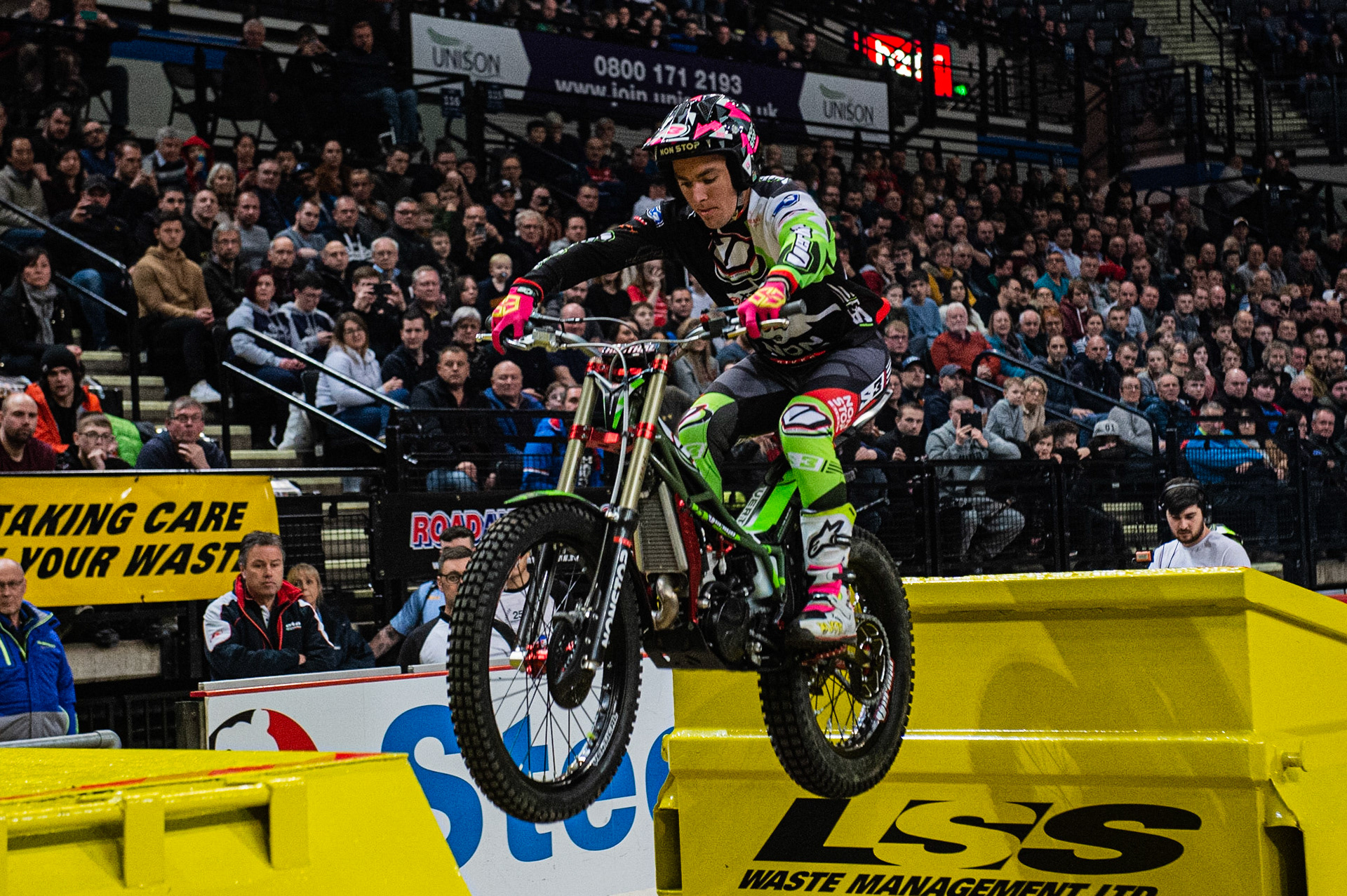 SHEFFIELD, ENGLAND  - DECEMBER 28TH  Jamie Busto, Spain (Vertigo) on section 6  during the 25th Anniversary Sheffield Indoor Trial at the FlyDSA Arena, Sheffield on Saturday 28th December 2019. (Credit: Ian Charles | MI News)