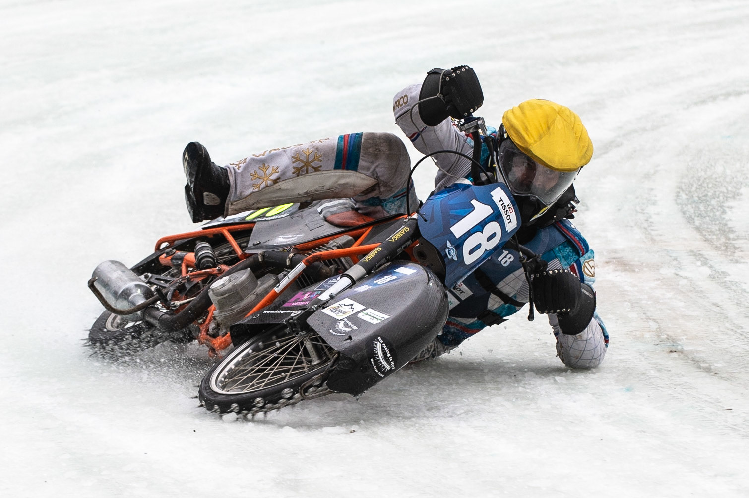 Photo: Ian Charles

Marc Geyer (18) gets into difficulties

FIM Ice Speedway Gladiators World Championship, Final 3.2, Horst-Dohm Eisstadion, Berlin, Germany Sunday  3  March  2019