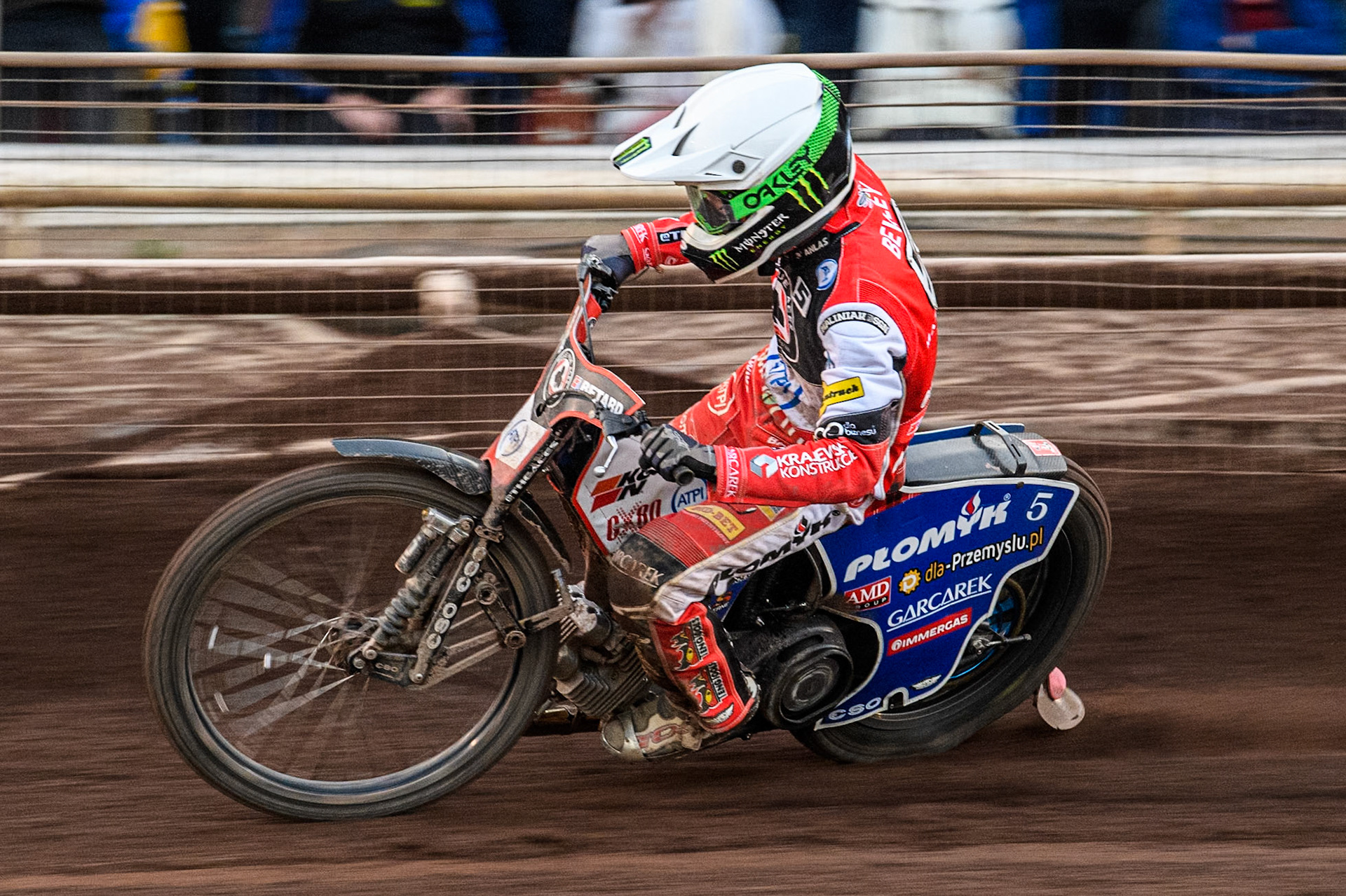 Belle Vue Aces' Dan Bewley  in action during the Premiership KO Cup Quarter Final, 2nd Leg match between Sheffield Tigers and Belle Vue Aces at Owlerton Stadium, Sheffield on Thursday 9th May 2024. (Photo: Ian Charles | MI News)
