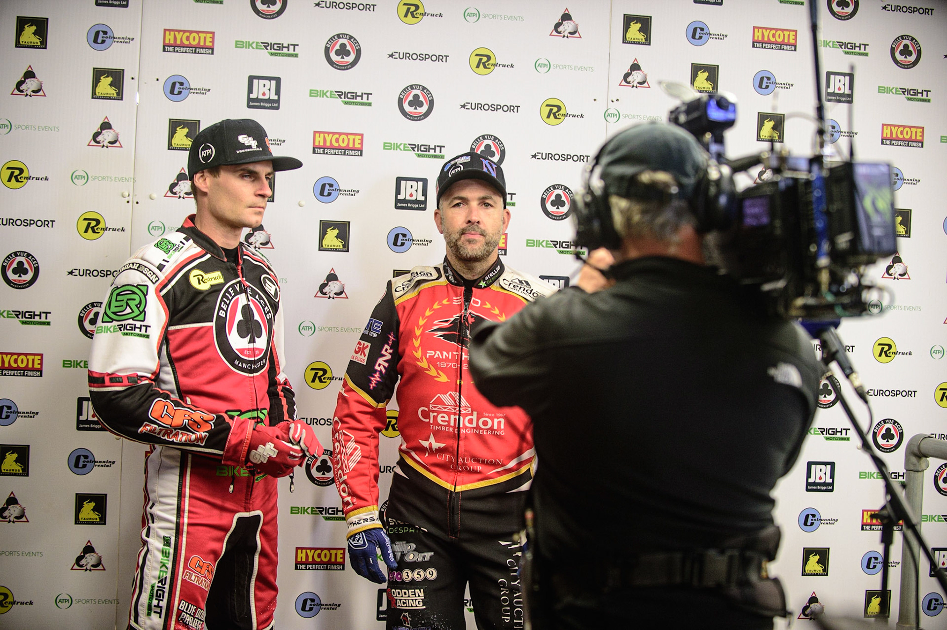 MANCHESTER, UK. OCT 11TH  Belle Vue BikeRight Aces  captain Steve Worrall   (left) and Peterborough Crendon Panthers  Captain Scott Nicholls  ready for the coin toss during the SGB Premiership Grand Final 1st Leg between Belle Vue Aces and Peterborough Panthers at the National Speedway Stadium, Manchester on Monday 11th October 2021. (Credit: Ian Charles | MI News)