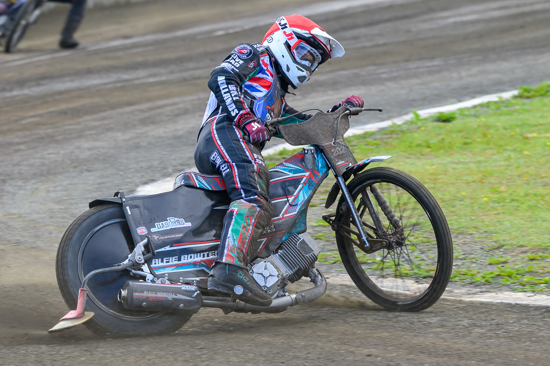 Alfie Bowtell of Buxton Bulls in action during the WSRA National Development League match between Buxton Bulls and Edinburgh Monarchs Academy at Hi-Edge Speedway, Buxton on Sunday 14th June 2026. (Photo: Ian Charles | MI News)