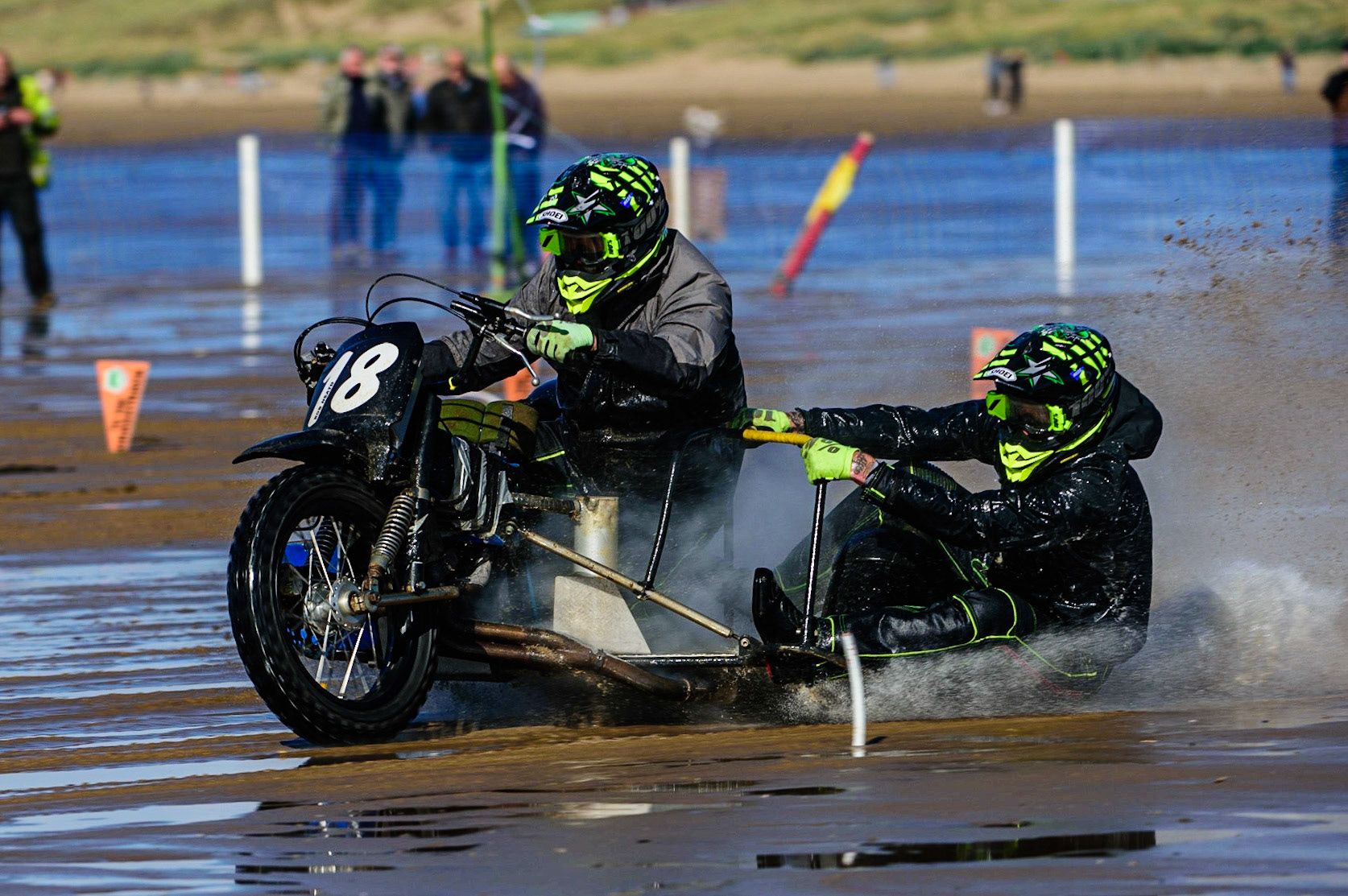 Rob Heath &amp; Kyle Fish (18) in action  during the Fylde ACU British Sand Racing Masters Championship on  Sunday 2nd October 2022. (Credit: Ian Charles | MI News)