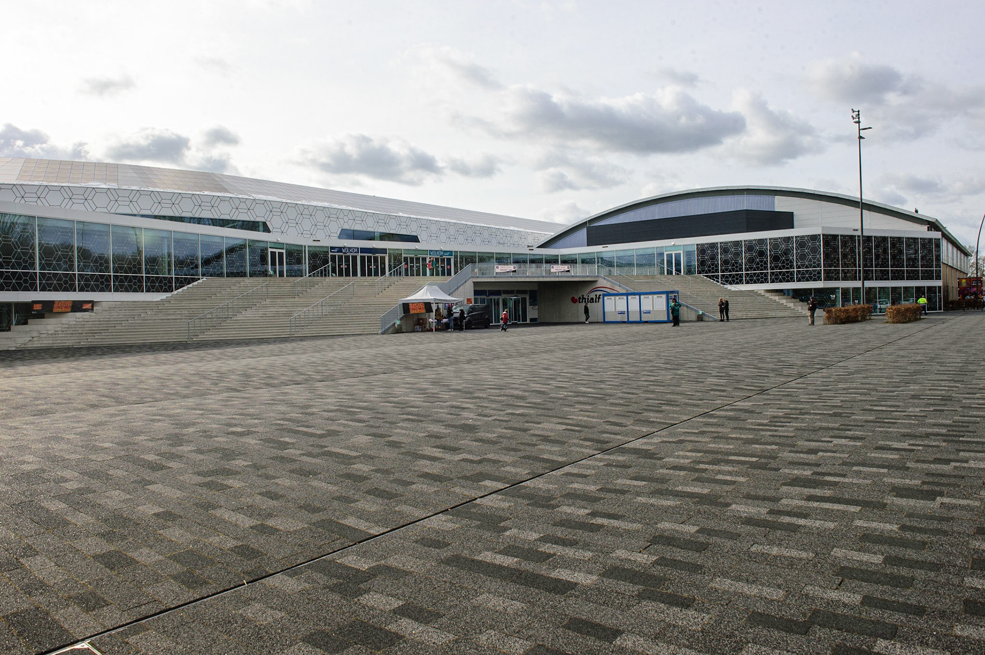 HEERENVEEN, NL. APR 1T.  The Ice Rink Thialf during the ROLOEF THIJS BOKAAL  at Ice Rink Thialf, Heerenveen on Friday 1st April 2022. (Credit: Ian Charles | MI News)