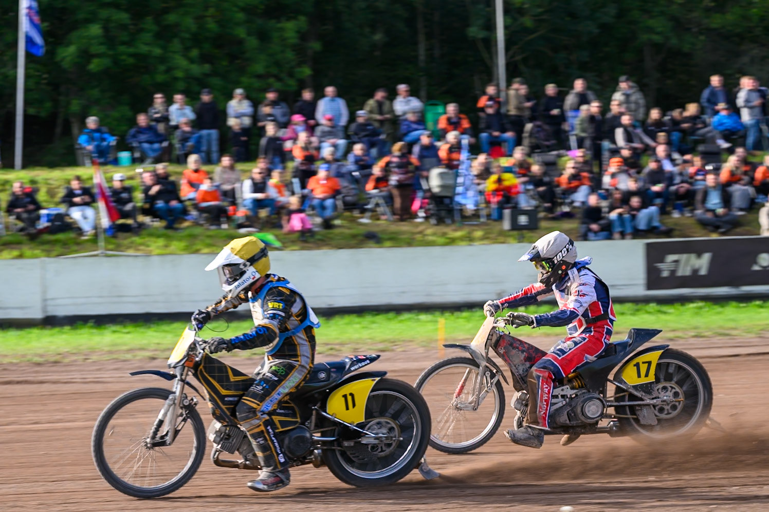 Jesse Mustonen (11) of Finland in Yellow leading Truis Kamhaug (17) of Norway in White  during the FIM Long Track of Nations 2026 at the Speed Centre Roden in the Netherlands on Sunday 20th September 2026. (Photo: Ian Charles | MI News)