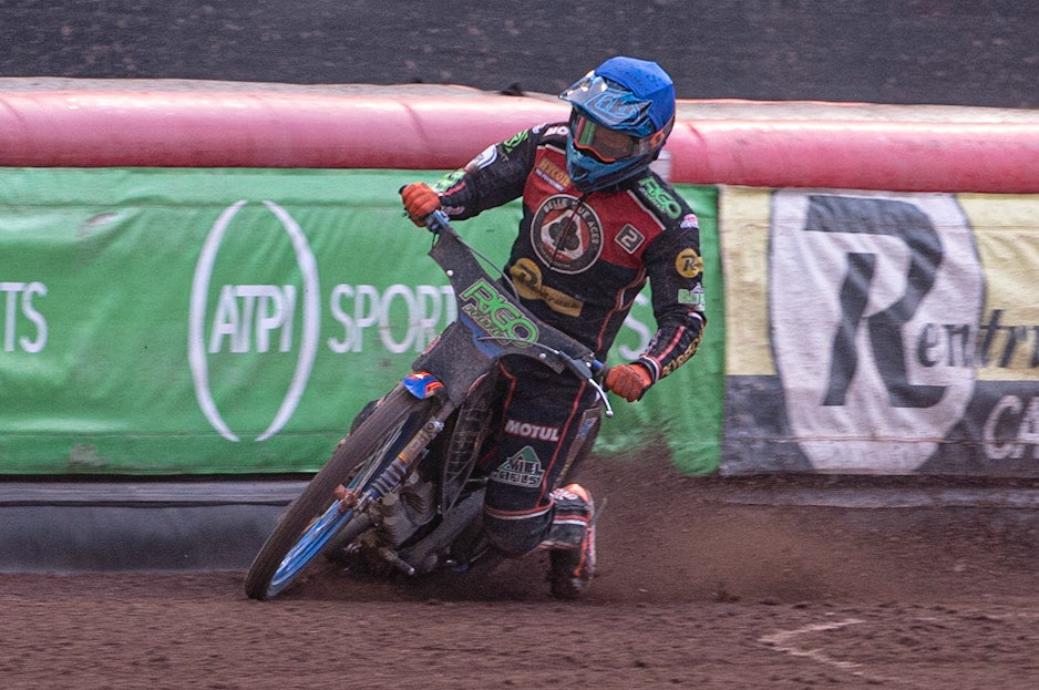 Photo: Ian Charles

Dimitri Bergé  gets into difficulty 

Belle Vue Aces v Ipswich Witches, British Speedway Premiership, Belle Vue National Speedway Stadium, Manchester, Monday 3  June  2019