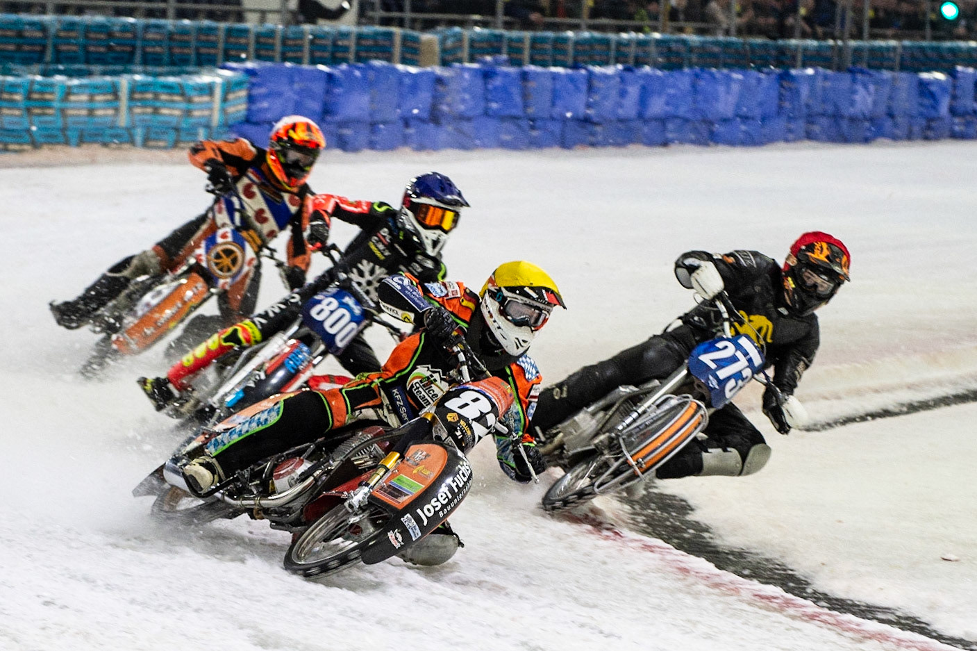 Photo: Ian Charles

Markus Jell (Yellow) leads Jimmy Tuinstra (Red) Jasper Iwema (Blue) and Simon Reitsma (Red)

Roelof Thijs Bokaal, Ice Rink Thialf, Heerenveen, Netherlands Friday  29  March  2019