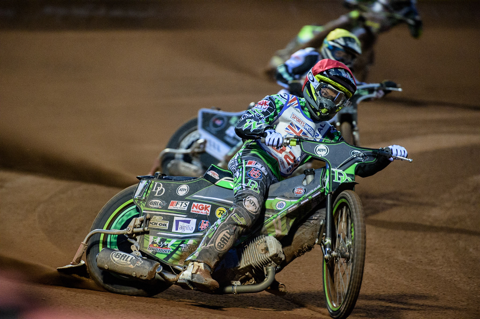 MANCHESTER, UK. AUGUST 16TH   Charles Wright  (Red) leads  Danny King (Yellow) during the Sports Insure British Speedway Finals at the National Speedway Stadium, Manchester on Monday 16th August 2021. (Credit: Ian Charles | MI News)