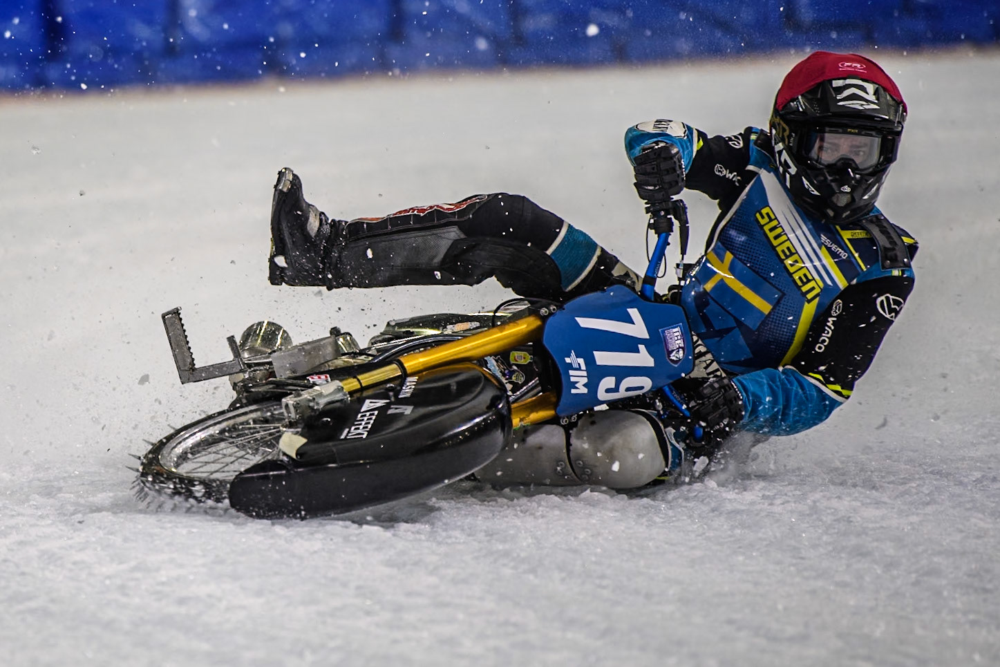 Filip Jäger (719) of Sweden in Red loses control of his bike in the re-run of Heat 17 during the FIM Ice Speedway Gladiators World Championship, Final 4 at the Ice Stadium, Thialf, Heerenveen on Sunday 6th April 2025. (Photo: Ian Charles | MI News)