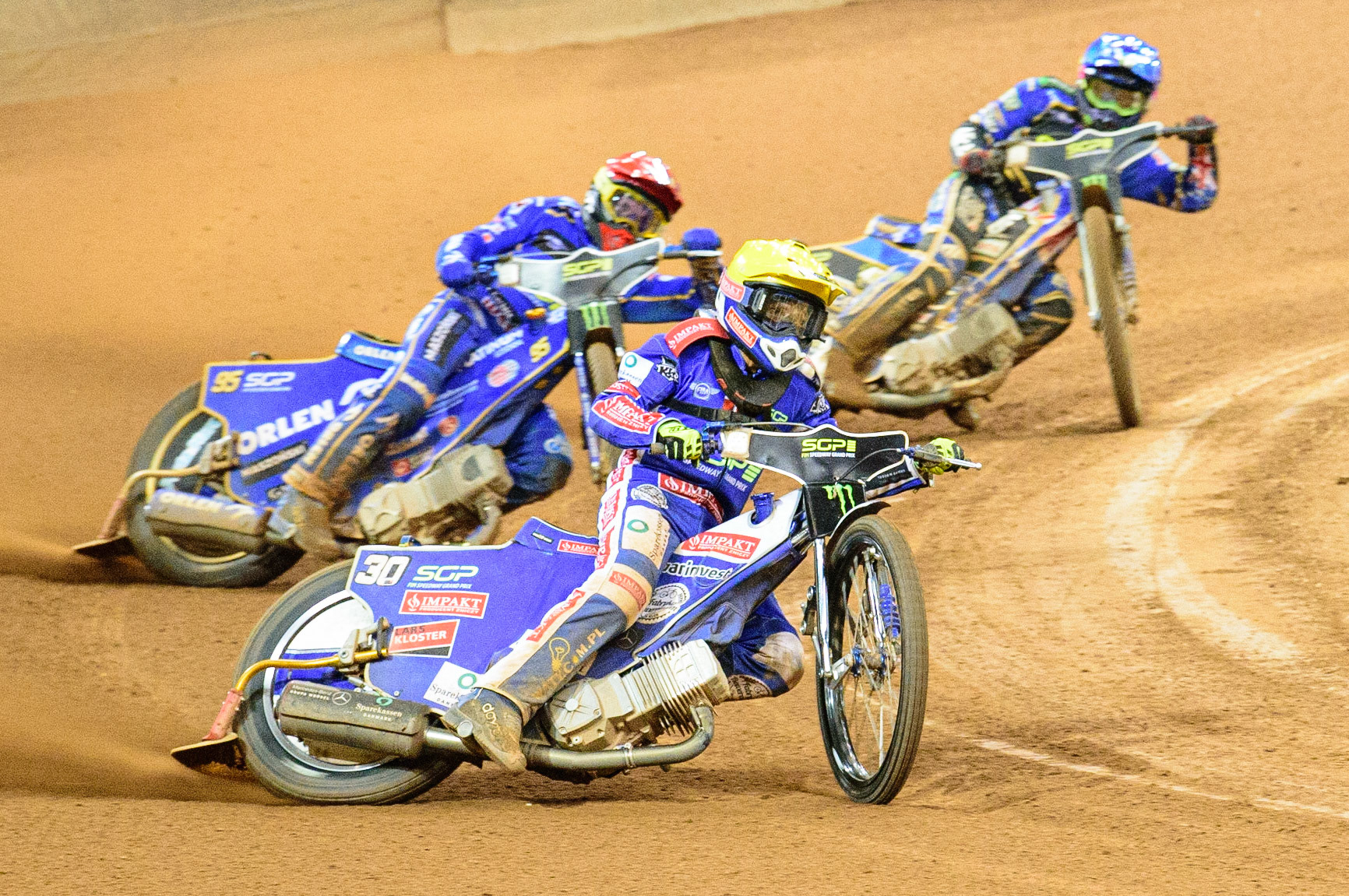 Semi Final 2: Leon Madsen (30) (Yellow) leads Bartosz Zmarzlik (95) (Blue)  and Jack Holder (25) (Blue)  during the FIM  Speedway Grand Prix of Great Britain at the Principality Stadium, Cardiff on Saturday 13th August 2022. (Credit: Ian Charles | MI News