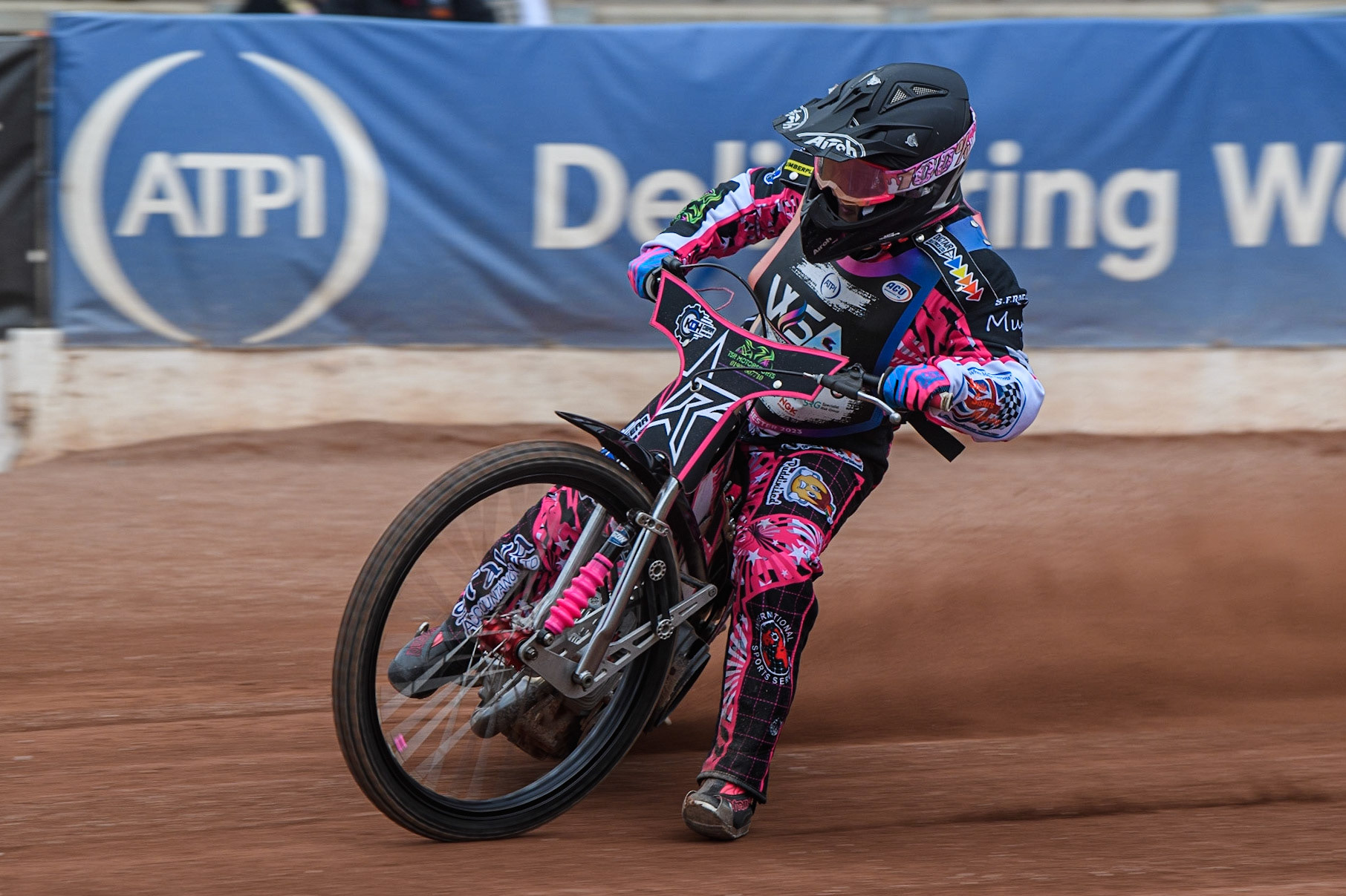 Rachel Hellowell on track during the FIM Women's  Speedway Academy at the National Speedway Stadium, Manchester on Friday 4th August 2023. (Photo: Ian Charles | MI News)