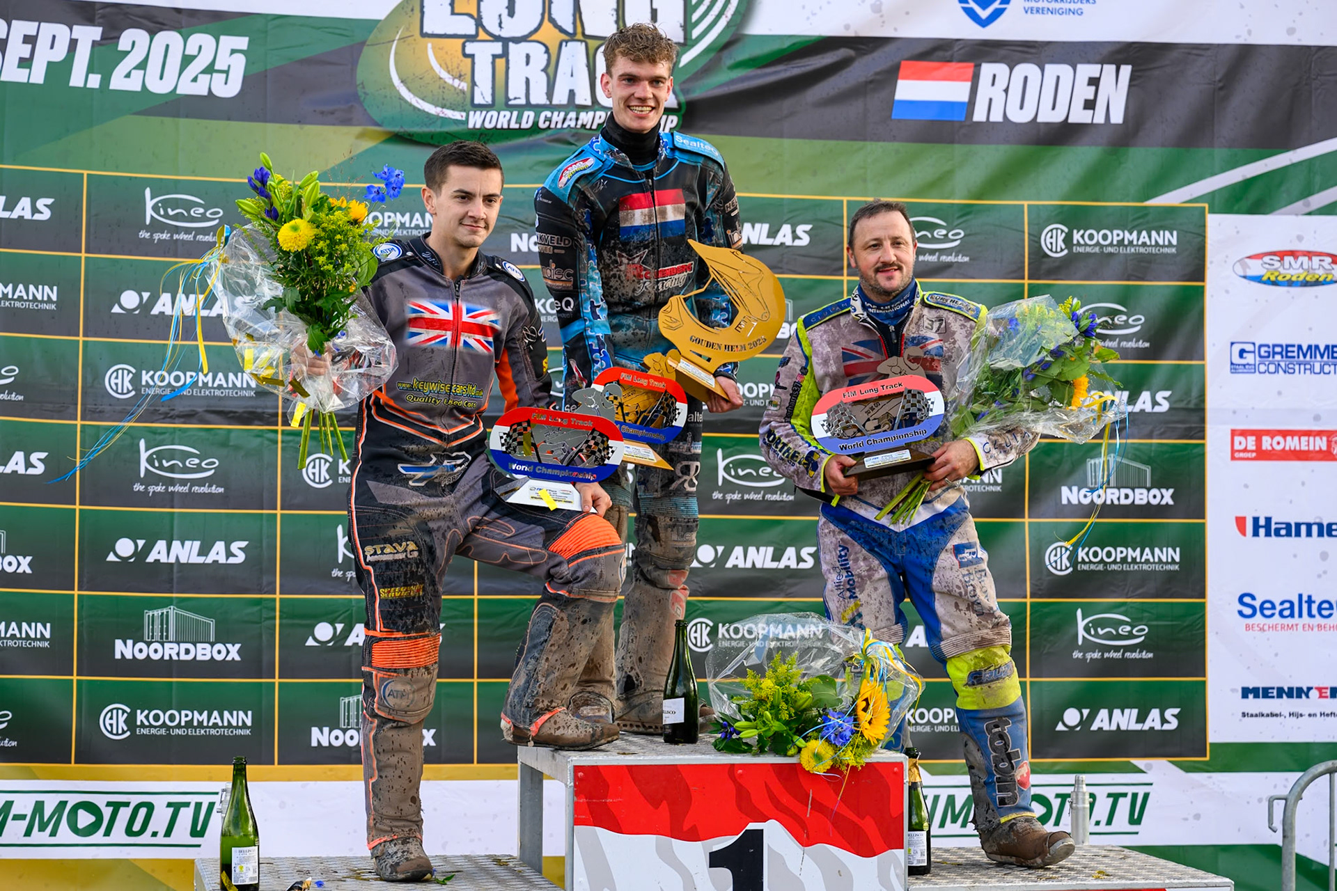Final 4 top3: (L to R) Zach Wajtknecht (2nd), Dave Meijerink (Winner) Chris Harris (3rd) during the FIM Long Track World Championship Final 4, at the Speed Centre Roden, Netherlands on Sunday 21st September 2025. (Photo: Ian Charles | MI News)during the FIM Long Track World Championship Final 4, at the Speed Centre, Roden on Sunday 21st September 2025. (Photo: Ian Charles | MI News)