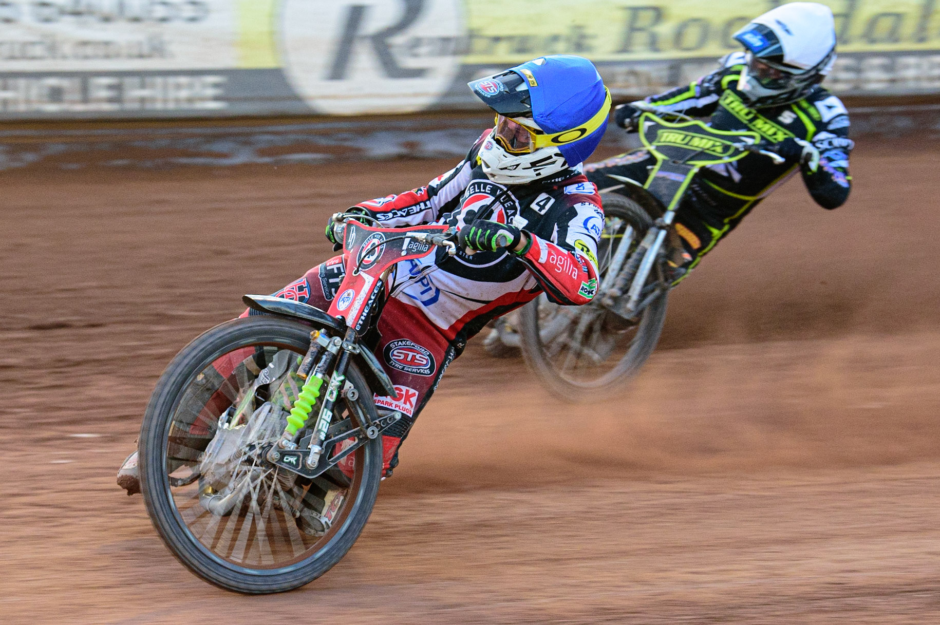 Charles Wright  (Blue) leads Troy Batchelor  (White) during the SGB Premiership match between Belle Vue Aces and Ipswich Witches at the National Speedway Stadium, Manchester on Monday 8th August 2022. (Credit: Ian Charles | MI News)