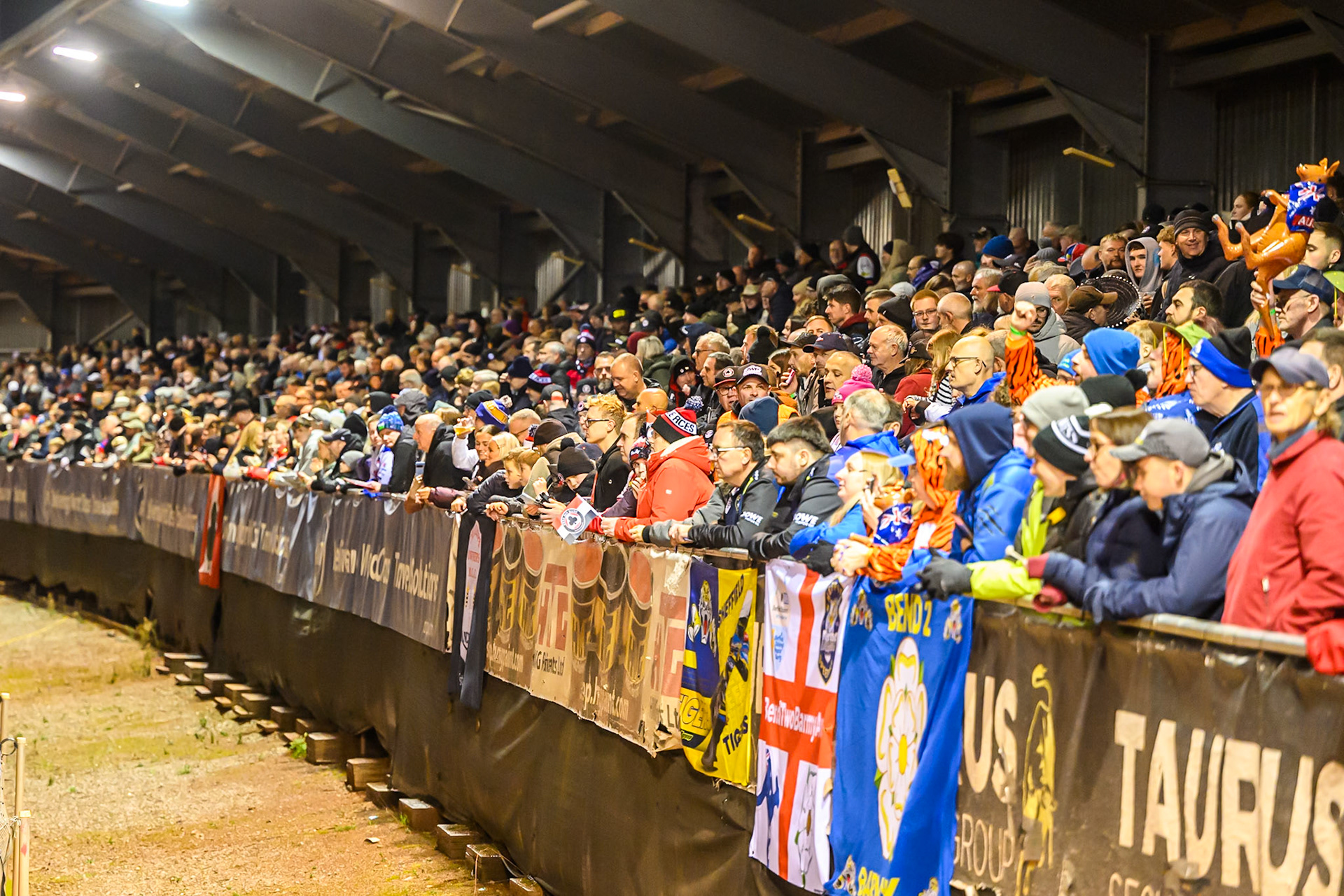 Fans pack out the South Stand during the Rowe Motor Oil Premiership Grand Final 2nd Leg between Belle Vue Aces and Sheffield Tigers at the National Speedway Stadium, Manchester on Friday 16th October 2026. (Photo: Ian Charles | MI News)