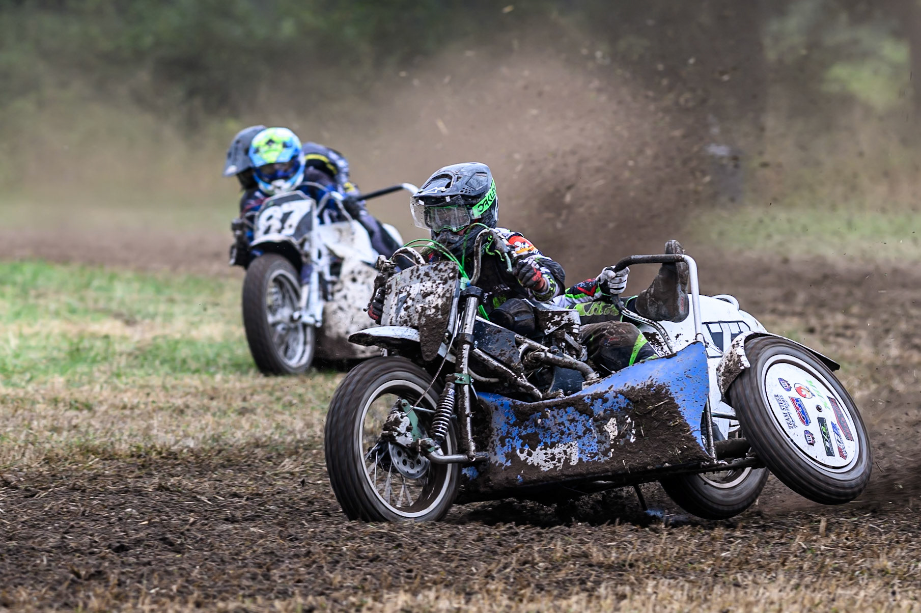 Bradley Reynolds and Conor Measor (173) in action in the 1000cc Sidecar class during the ACU Northern Grass Track Riders Championship at Cheshire Grass Track Club, Frog Lane, Knutsford, Cheshire on Sunday 20th July 2025. (Photo: Ian Charles | MI News)