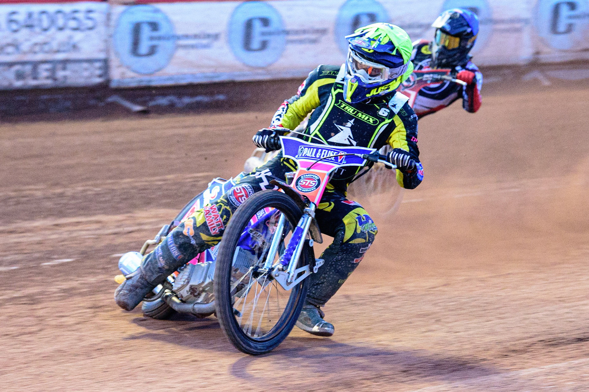 Aaron Summers (Yellow) leads Norick Blodorn  (Blue) during the SGB Premiership match between Belle Vue Aces and Ipswich Witches at the National Speedway Stadium, Manchester on Monday 8th August 2022. (Credit: Ian Charles | MI News)
