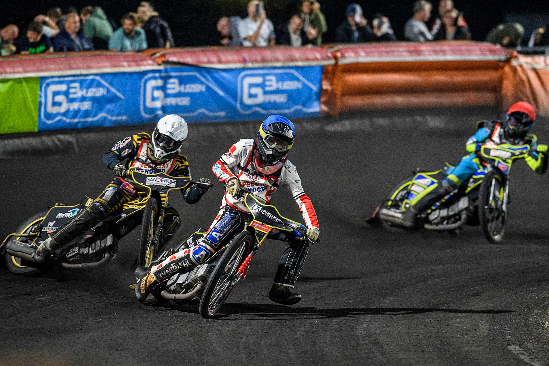 Patrick Baek of Denmark in Blue leading Victor Larsen of Denmark in White and Jakub Oleksiak of Poland in Red during the Golden JOPA Helmet at Sportpark Veenoord, Veenoord, Netherlands on Saturday 21st September 2024. (Photo: Ian Charles | MI News)