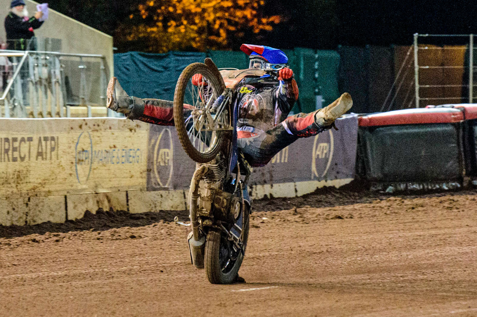 Matej Zagar celebrates with a wheelie  during the Grant Henderson Pairs at the National Speedway Stadium, Manchester on Thursday 27th October 2022. (Credit: Ian Charles | MI NEWS)
