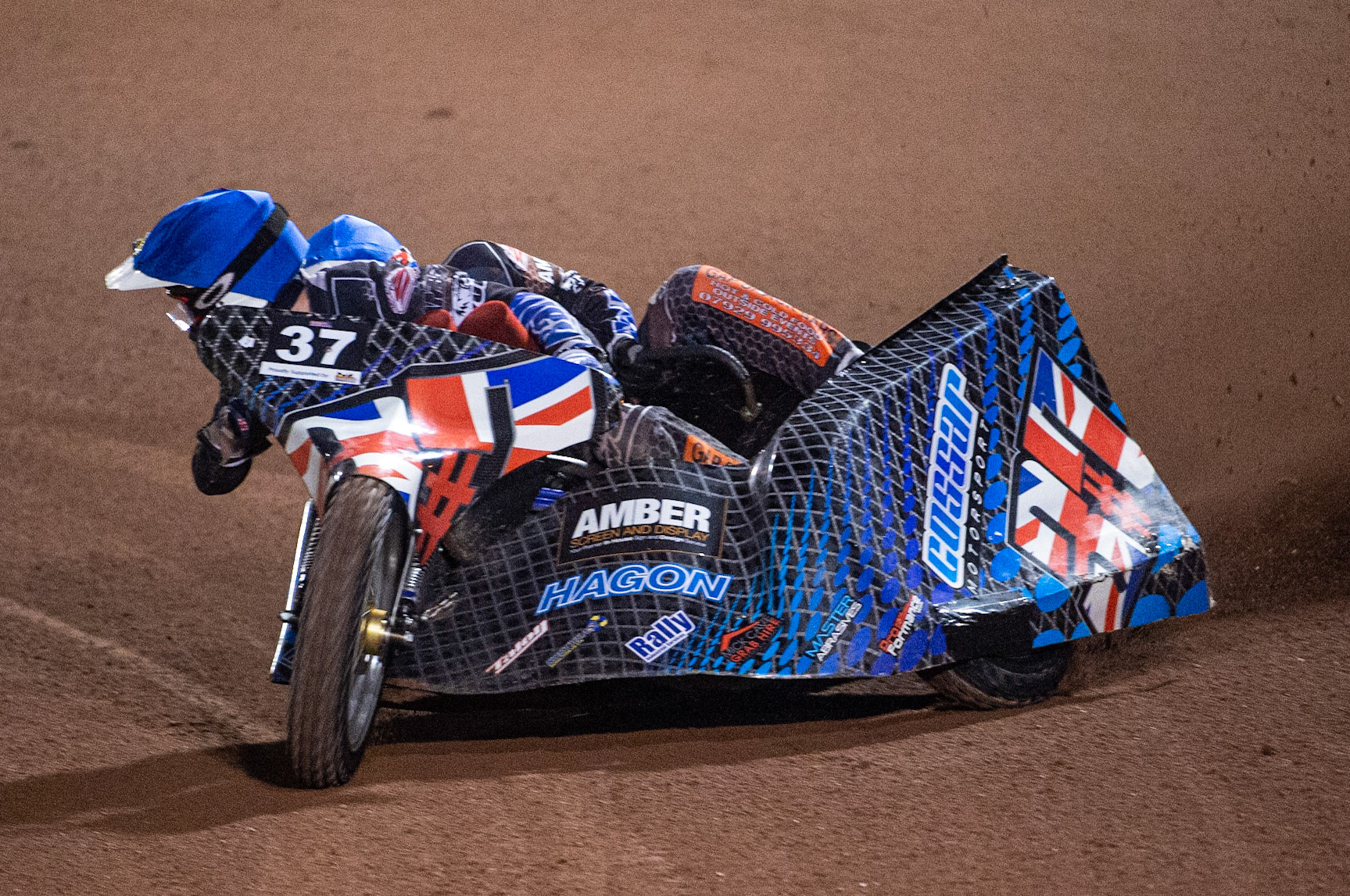MANCHESTER, ENGLAND Mark Cossar & Carl Pugh (37) in action during the  ACU Sidecar Speedway Manchester Masters,  Belle Vue National Speedway Stadium, Manchester Saturday 12 October 2019 (Credit: Ian Charles | MI News)