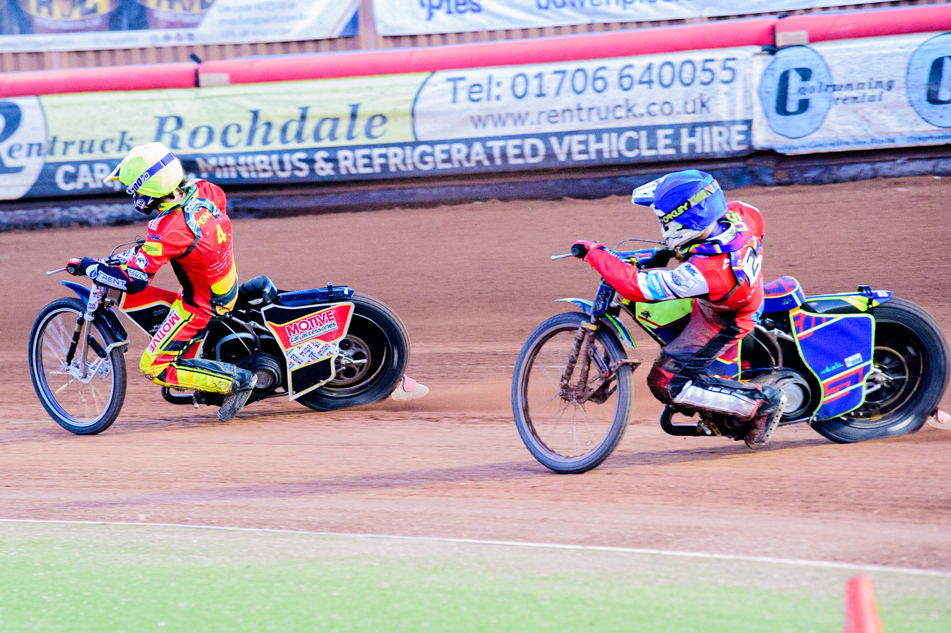Tom Spencer  (Yellow) leads Nathan Ablitt  (Blue) during the National Development League match between Belle Vue Aces and Leicester Lions at the National Speedway Stadium, Manchester on Friday 19th August 2022. (Credit: Ian Charles | MI News)