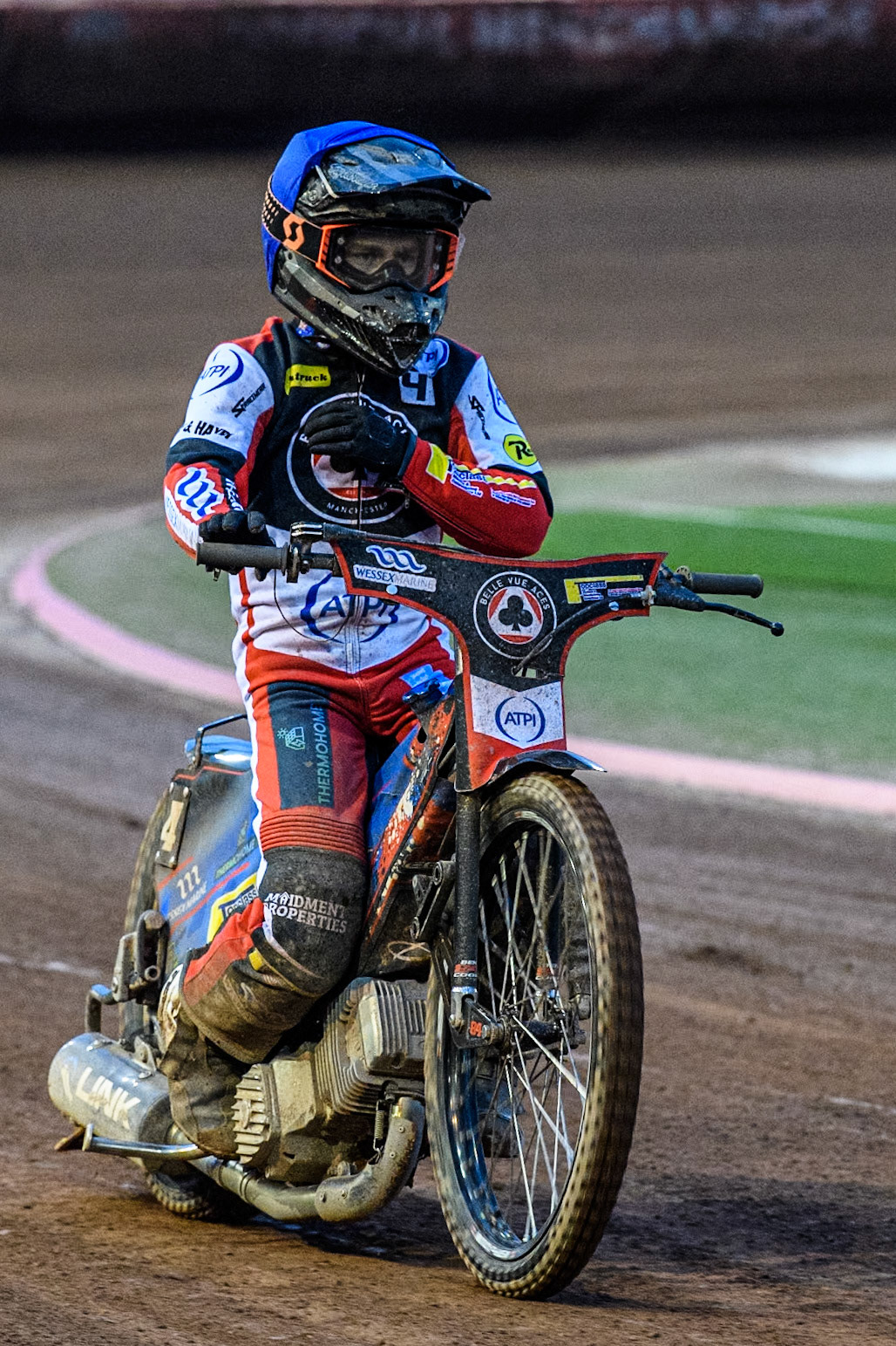 Belle Vue Aces' Ben Cook waves to the fans during the Rowe Motor Oil Premiership match between Belle Vue Aces and Oxford Spires at the National Speedway Stadium, Manchester on Monday 13th May 2024. (Photo: Ian Charles | MI News)