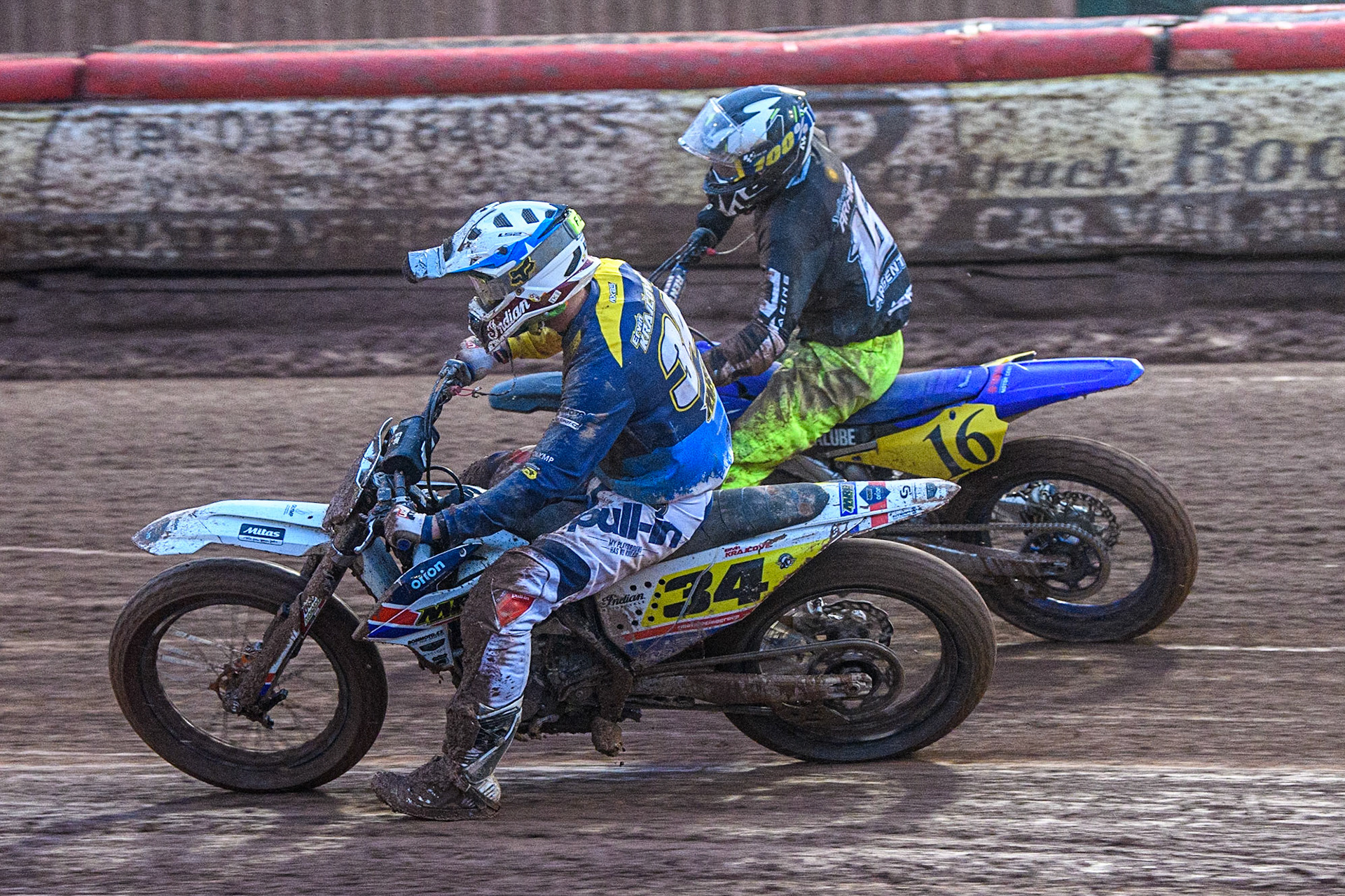 Ervin Krajčovič (34) from Czech Rep. passes Santagio Arangio (16) from Argentina during the FIM World Flat Track Championship Round 1 at the National Speedway Stadium, Manchester on Saturday 5th August 2023. (Photo: Ian Charles | MI News)