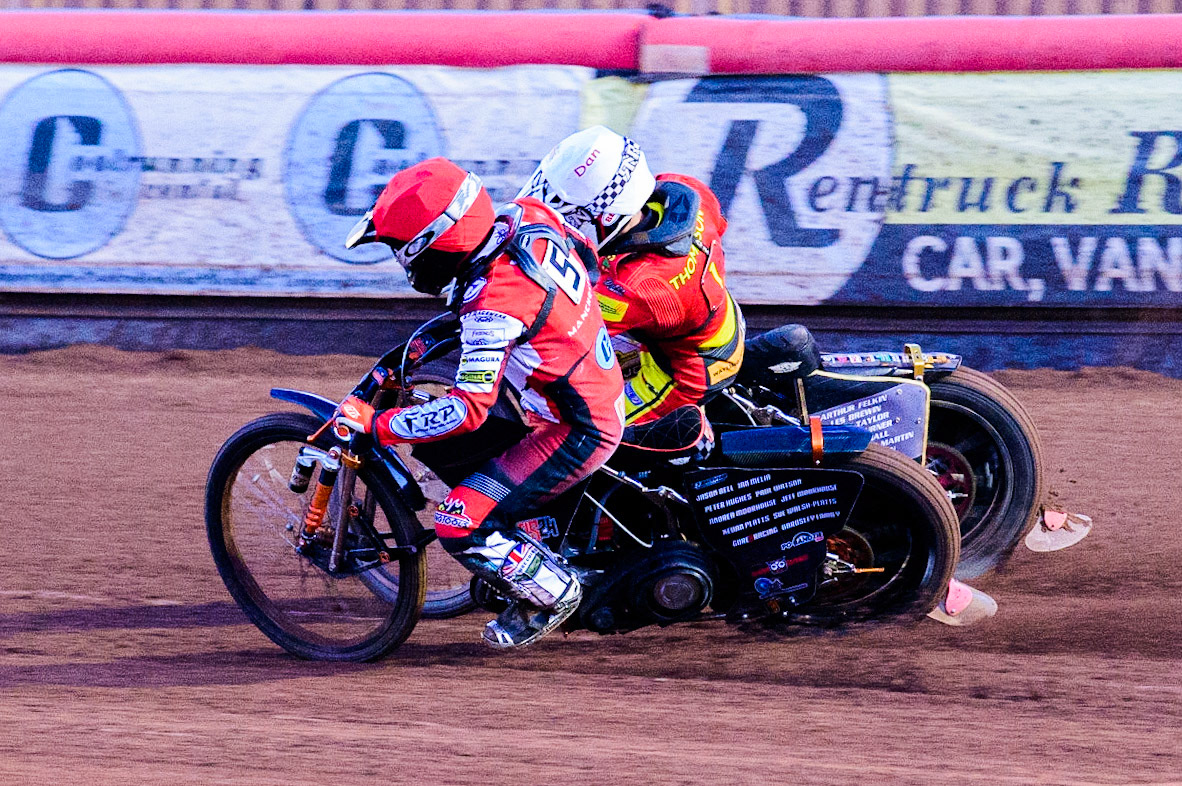 Jack Smith  (Red) battles with Dan Thompson   (White) during the National Development League match between Belle Vue Aces and Leicester Lions at the National Speedway Stadium, Manchester on Friday 19th August 2022. (Credit: Ian Charles | MI News)
