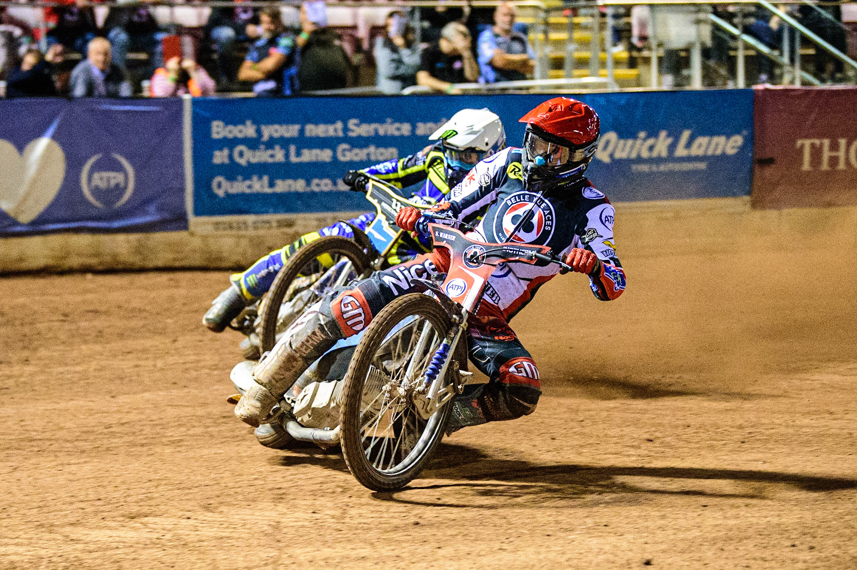 Matej Zagar  (Red) inside Jack Holder  (White) during the SGB Premiership match between Belle Vue Aces and Sheffield Tigers at the National Speedway Stadium, Manchester on Monday 5th September 2022. (Credit: Ian Charles | MI News)