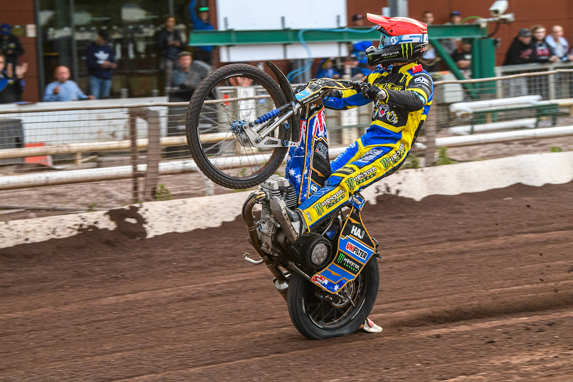 Jack Holder celebrates with a wheelie during the Sports Insure Premiership match between Sheffield Tigers and Belle Vue Aces at Owlerton Stadium, Sheffield on Thursday 20th July 2023. (Photo: Ian Charles | MI News)