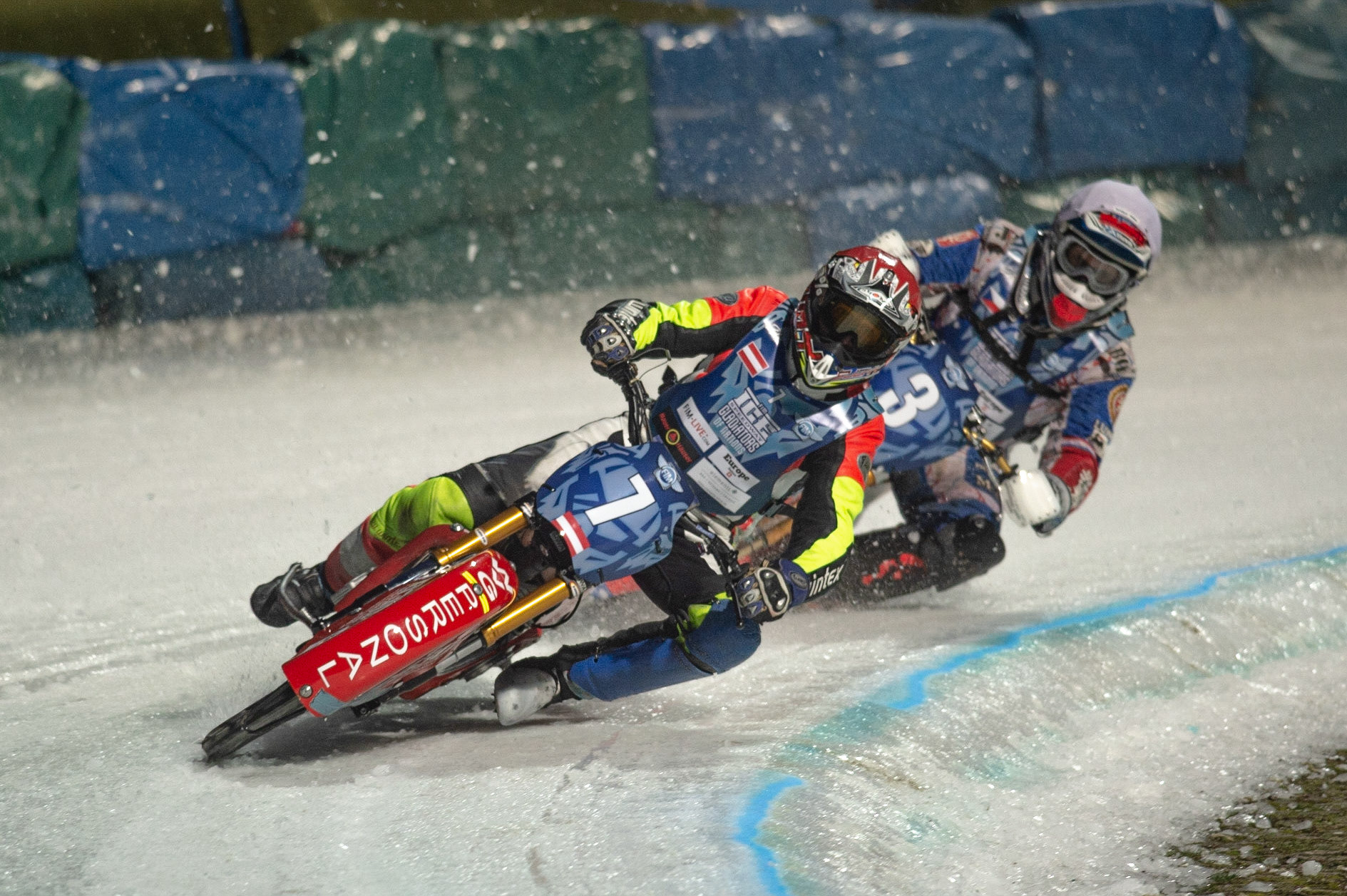 BERLIN GERMANY  - February 29  Harald Simon (Red) leads Jan Klatovsky (White)  during theIce Speedway of Nations (Day 1) at the Horst-Dohm-Eisstadion, Berlin,  on Saturday 29 February 2020. (Credit: Ian Charles | MI News)