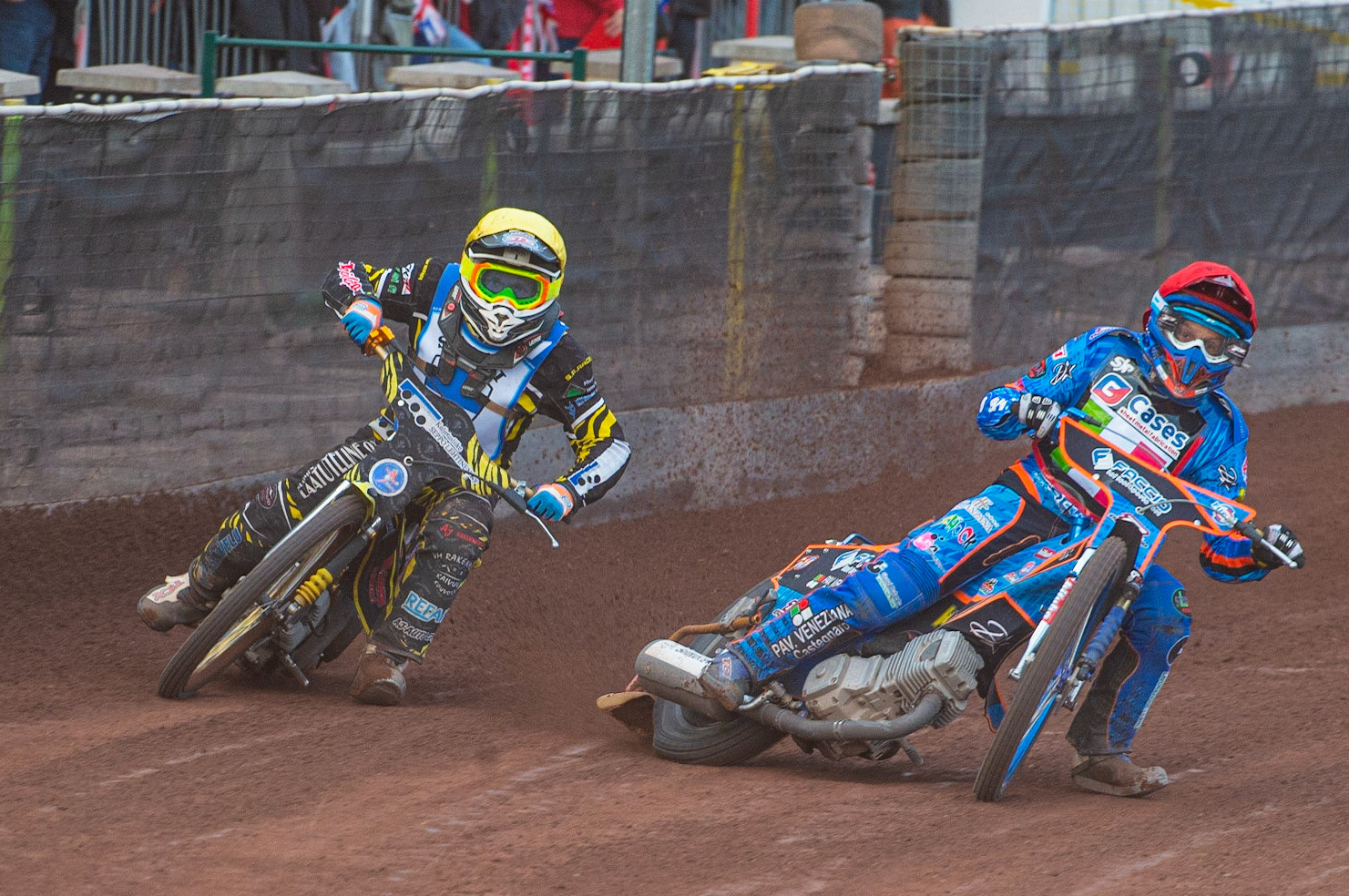 Photo by Ian Charles:

Nico Covatti (Red) passes Tero Aarnio (Yellow)

FIM Speedway Grand Prix World Championship - Qualifying Round 1, Peugeot Ashfield Stadium, Glasgow, 8 June 2019