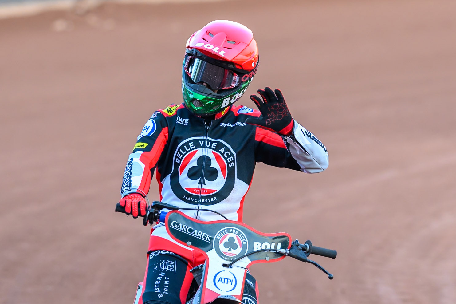 Brady Kurtz of Belle Vue Aces waves to the fans after his win in Heat 10 during the Rowe Motor Oil Premiership match between Belle Vue Aces and Northampton Foxes at the National Speedway Stadium, Manchester on Monday 13th July 2026. (Photo: Ian Charles | MI News)