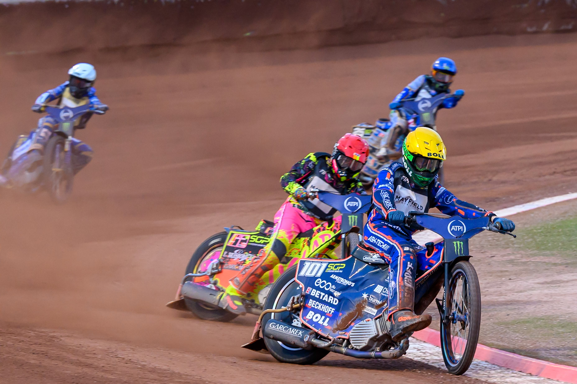 On the last turn of the Final, Brady Kurtz (101) of Australia in Yellow leads Michael Jepsen Jensen (52) of Denmark in Red, Bartosz Zmarzlik (95) of Poland in White and Jack Holder (25) of Australia in Blue to win during the ATPI  FIM Speedway GP of Manchester at the National Speedway Stadium, Manchester on Saturday 6th June 2026. (Photo: Ian Charles | MI News)