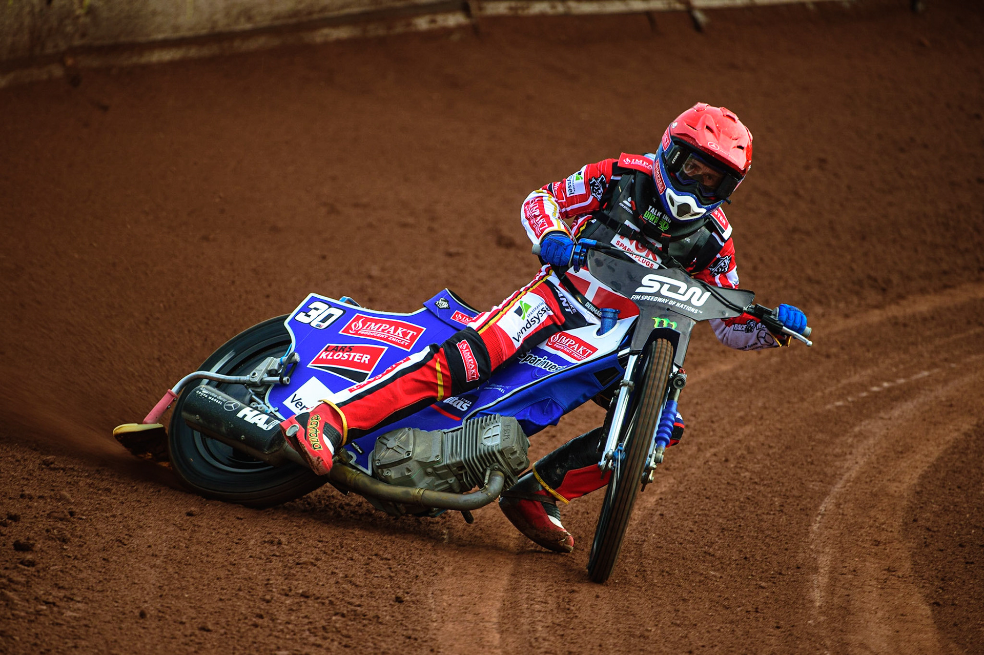 MANCHESTER, UK. OCT 16TH Leon Madsen of Denmark Practices during the Monster Energy FIM Speedway of Nations at the National Speedway Stadium, Manchester on Saturday  16th October 2021. (Credit: Ian Charles | MI News)