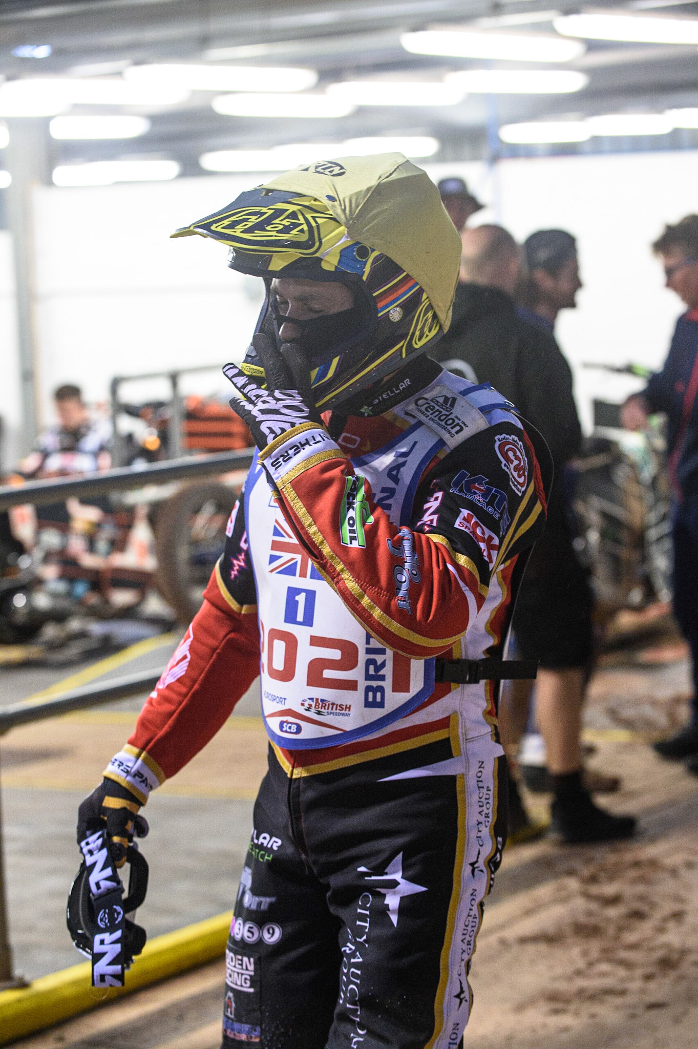 MANCHESTER, UK. AUGUST 16TH   Scott Nicholls  walks out for his next race during the Sports Insure British Speedway Finals at the National Speedway Stadium, Manchester on Monday 16th August 2021. (Credit: Ian Charles | MI News)